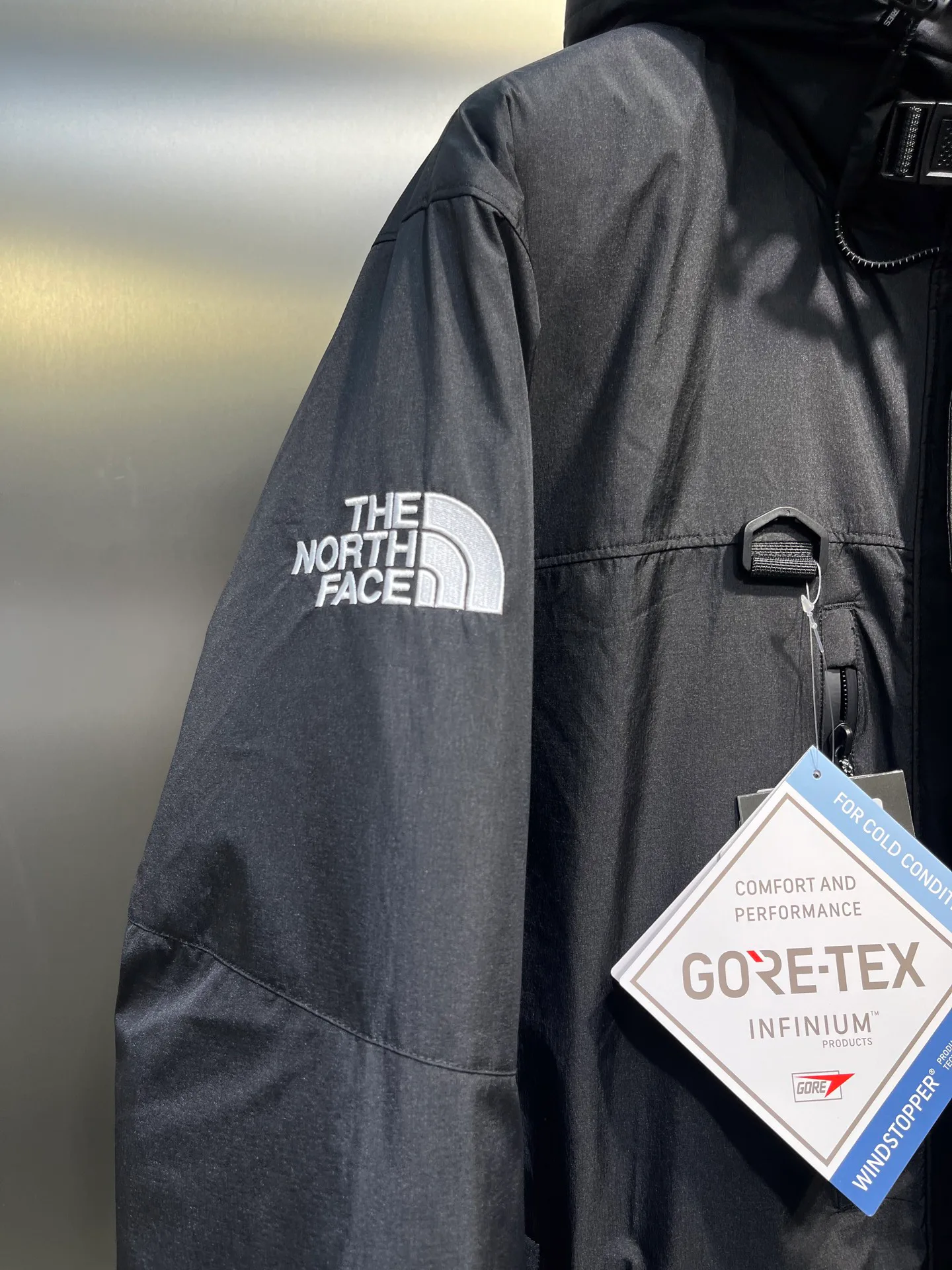 Women's Jackets And Down Jackets THE NORTH FACE 18130437