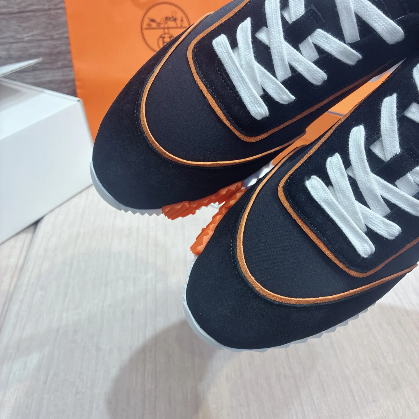 Women's Sneakers HERMES 17977067