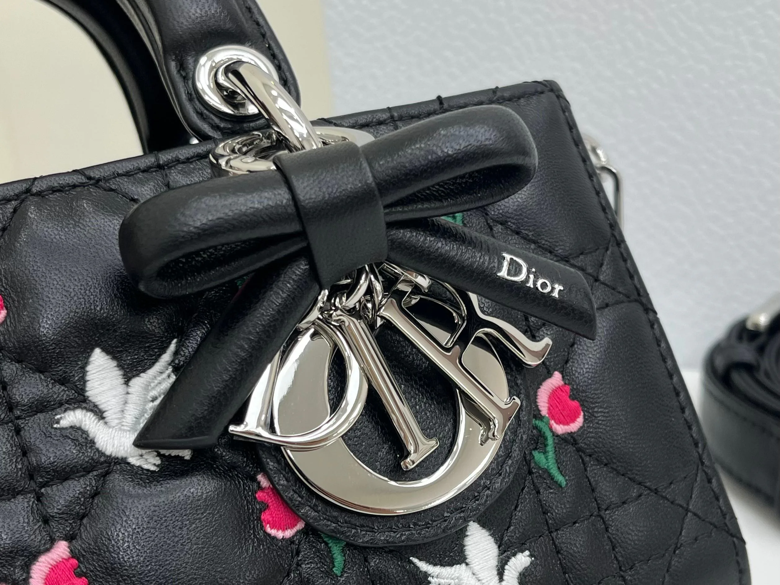 Women's Classic Handbags CHRISTIAN DIOR 17407056