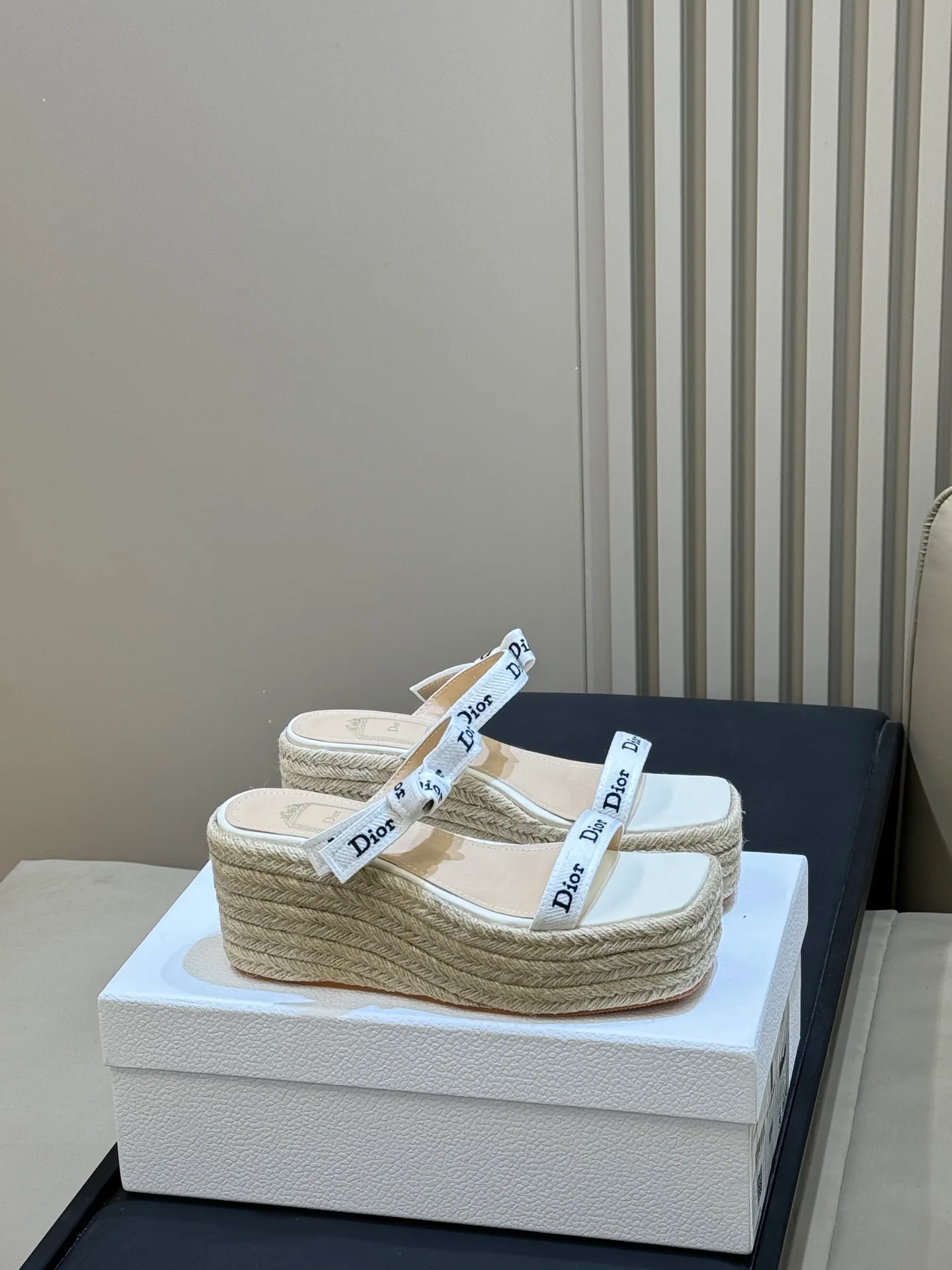 Women's Open-Toe Sandals CHRISTIAN DIOR 18073406