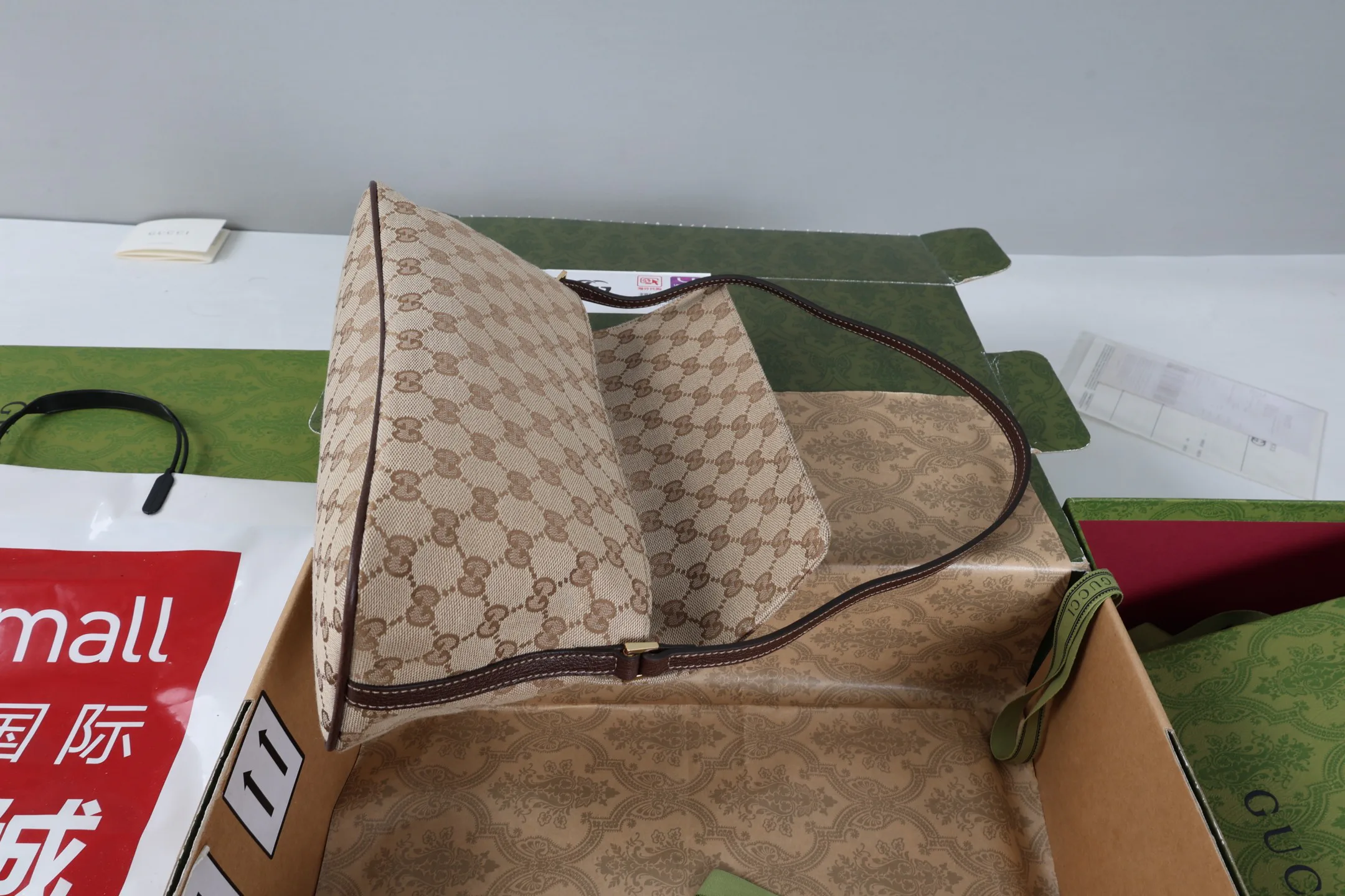 Women's Classic Handbags GUCCI 18065239