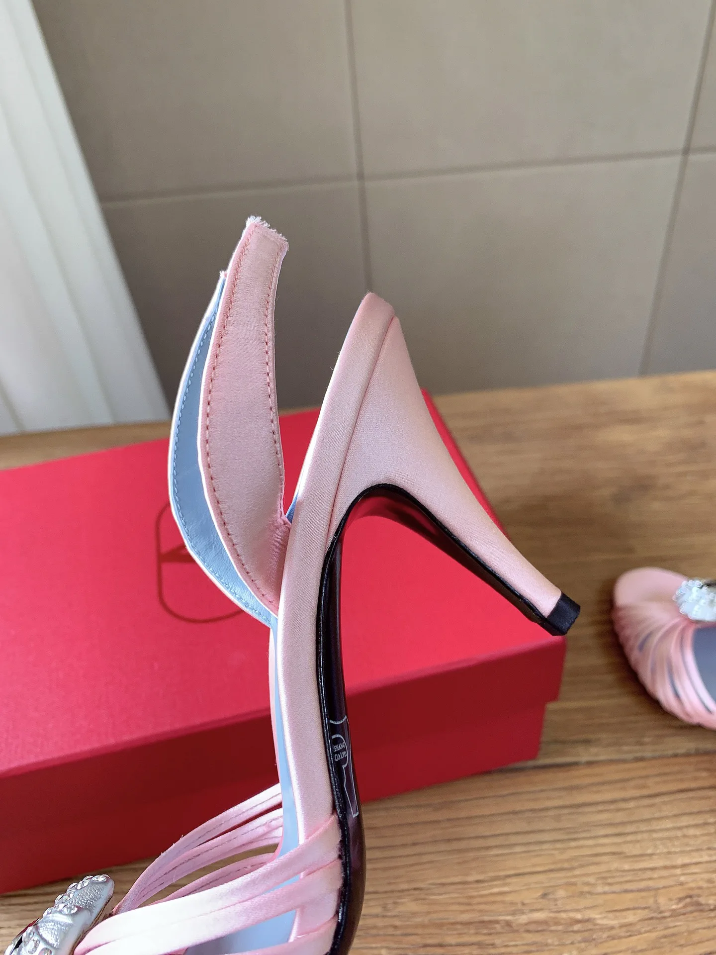 Women's Heels VALENTINO 16942088