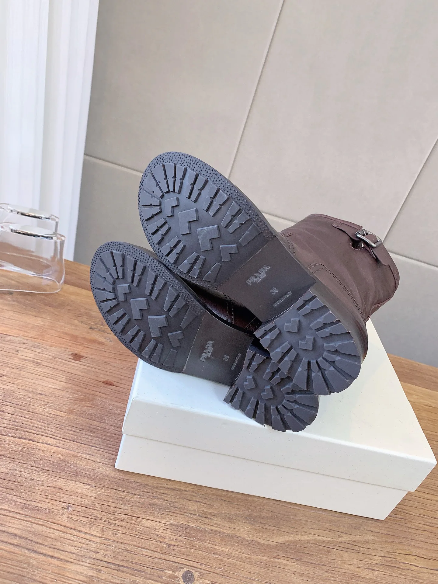 Ботинки Женские Prada 18564399
