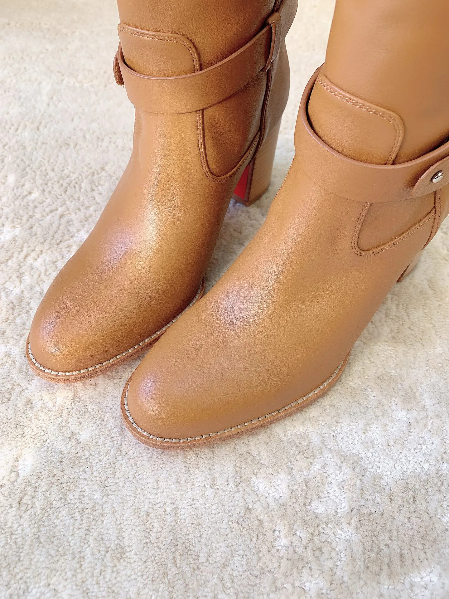 Women's Boots CHRISTIAN LOUBOUTIN 17962789