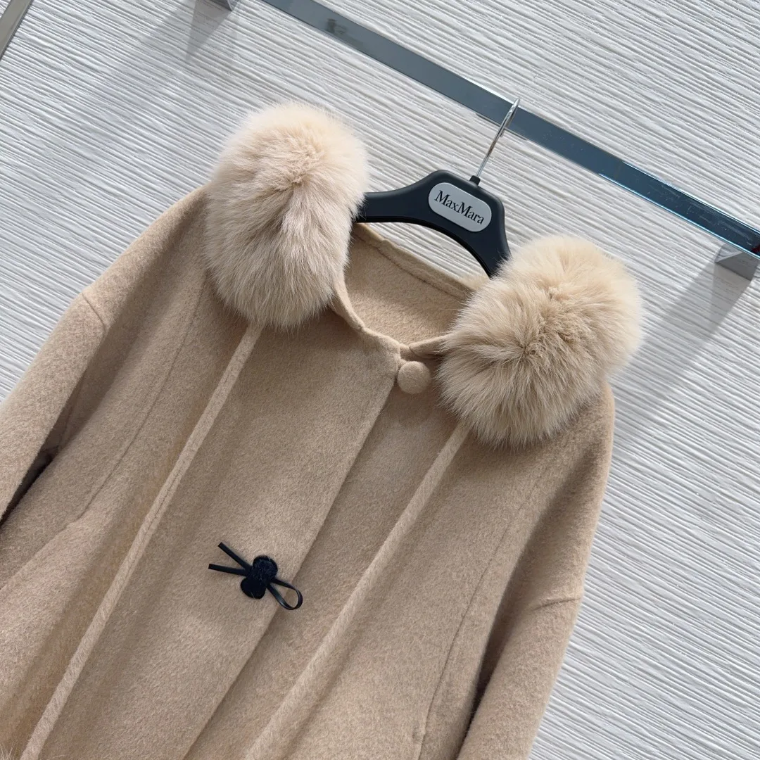 Women's Coats MAX MARA 18456286