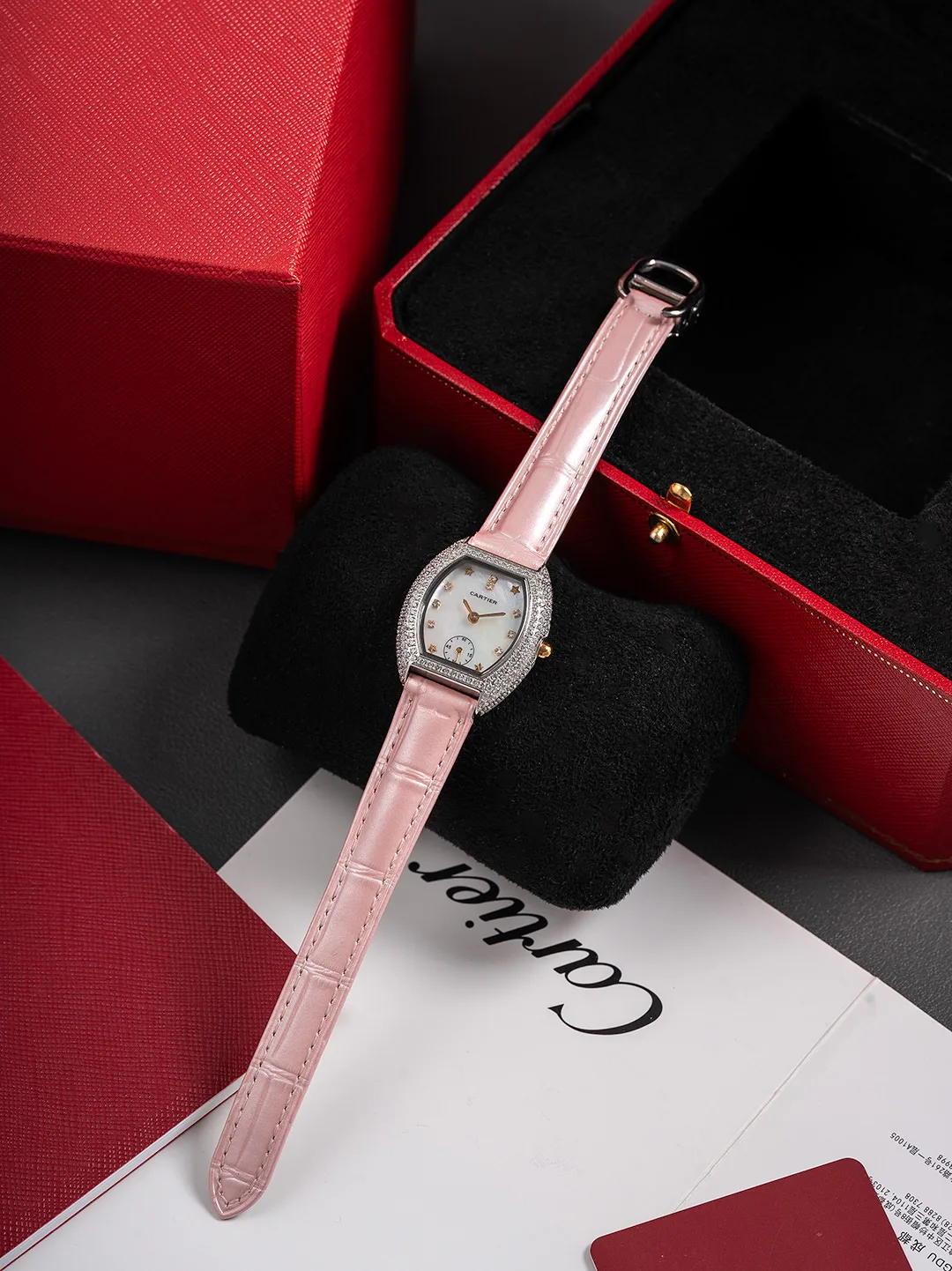 Women's Watches CARTIER 18504502