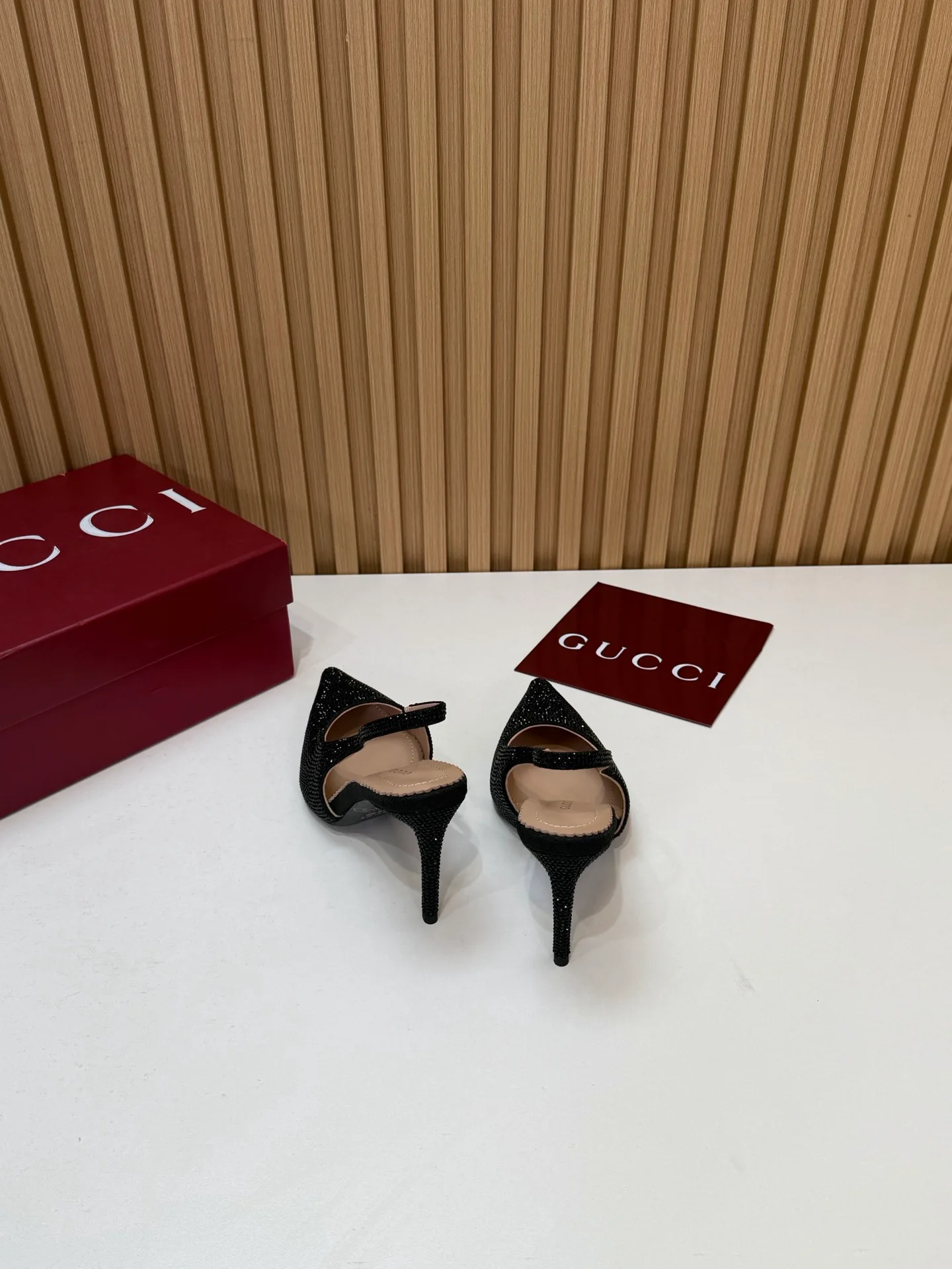 Туфли Женские Gucci 18676787