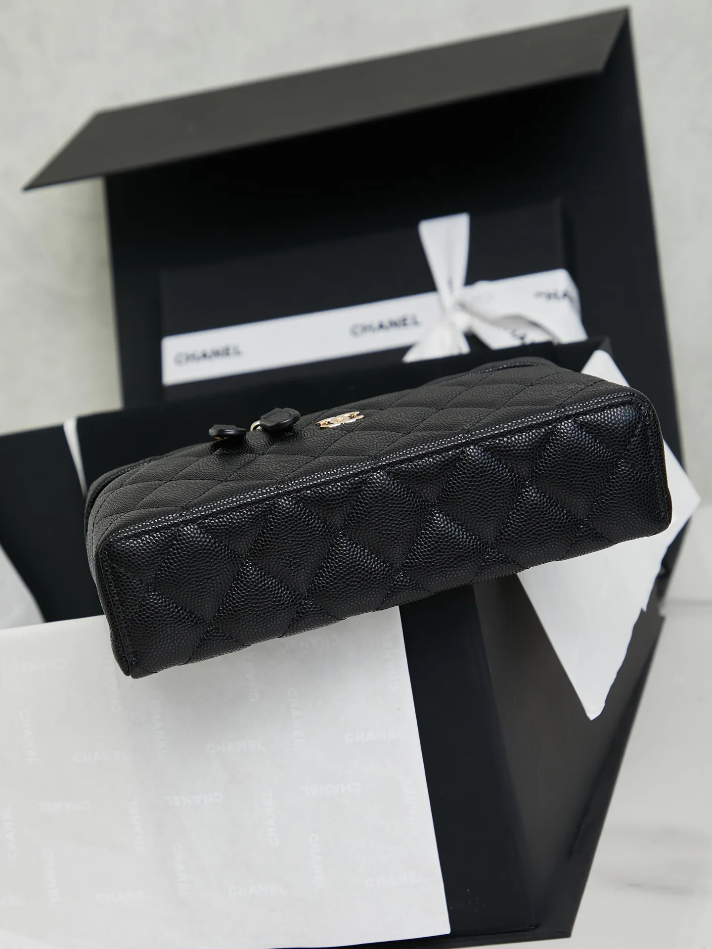 Women's Classic Handbags CHANEL 18526042
