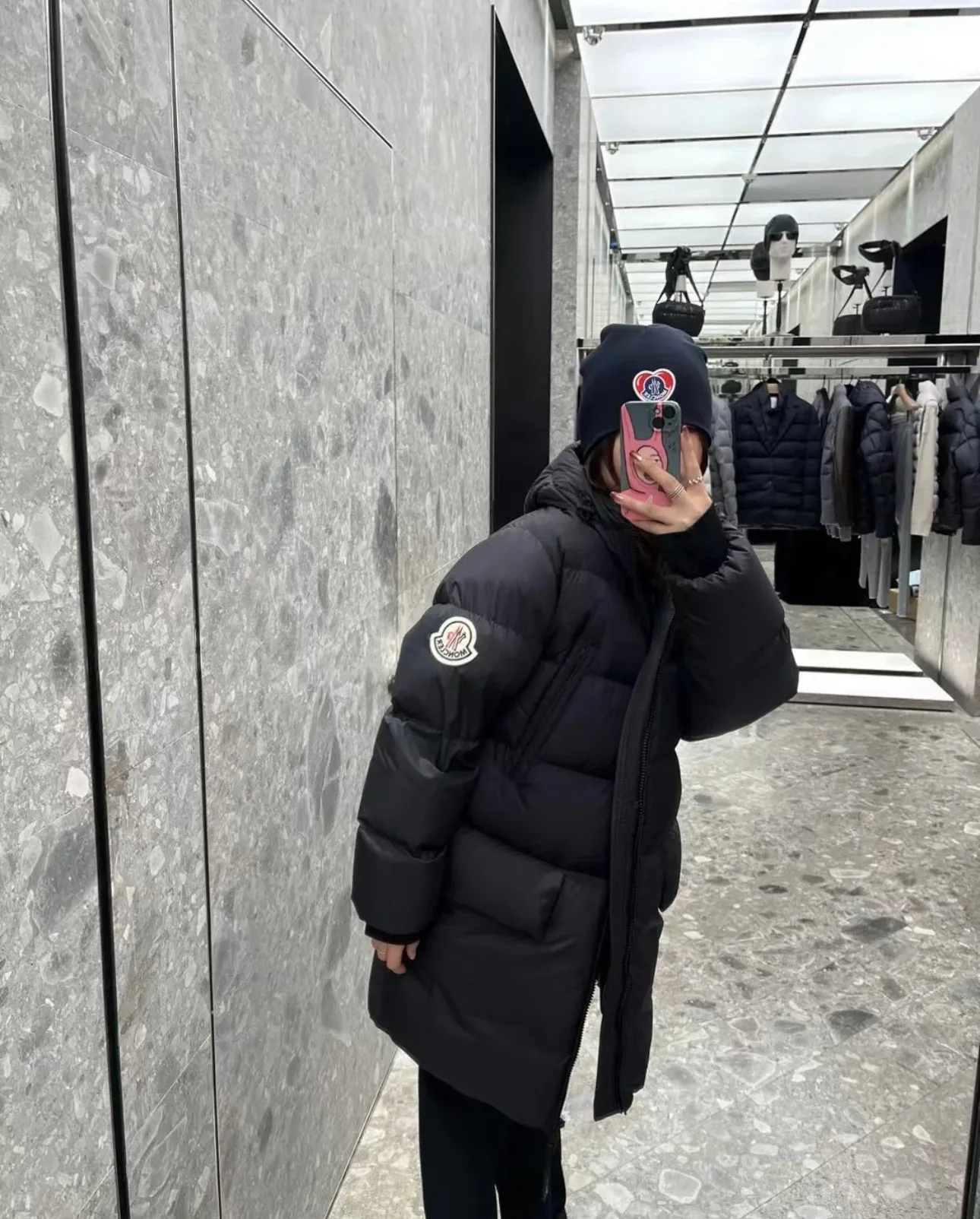 Women's Jackets And Down Jackets MONCLER 18007538