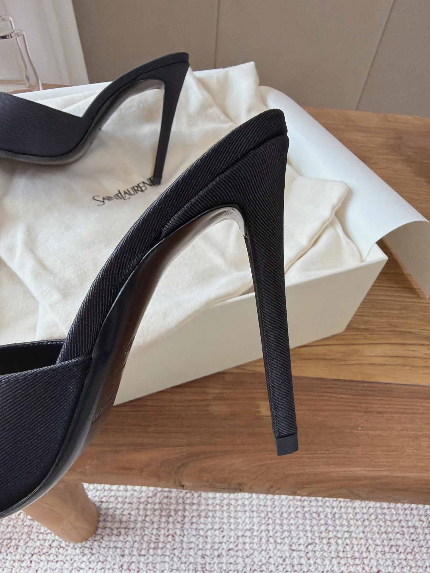 Women's Heels SAINT LAURENT 17803545