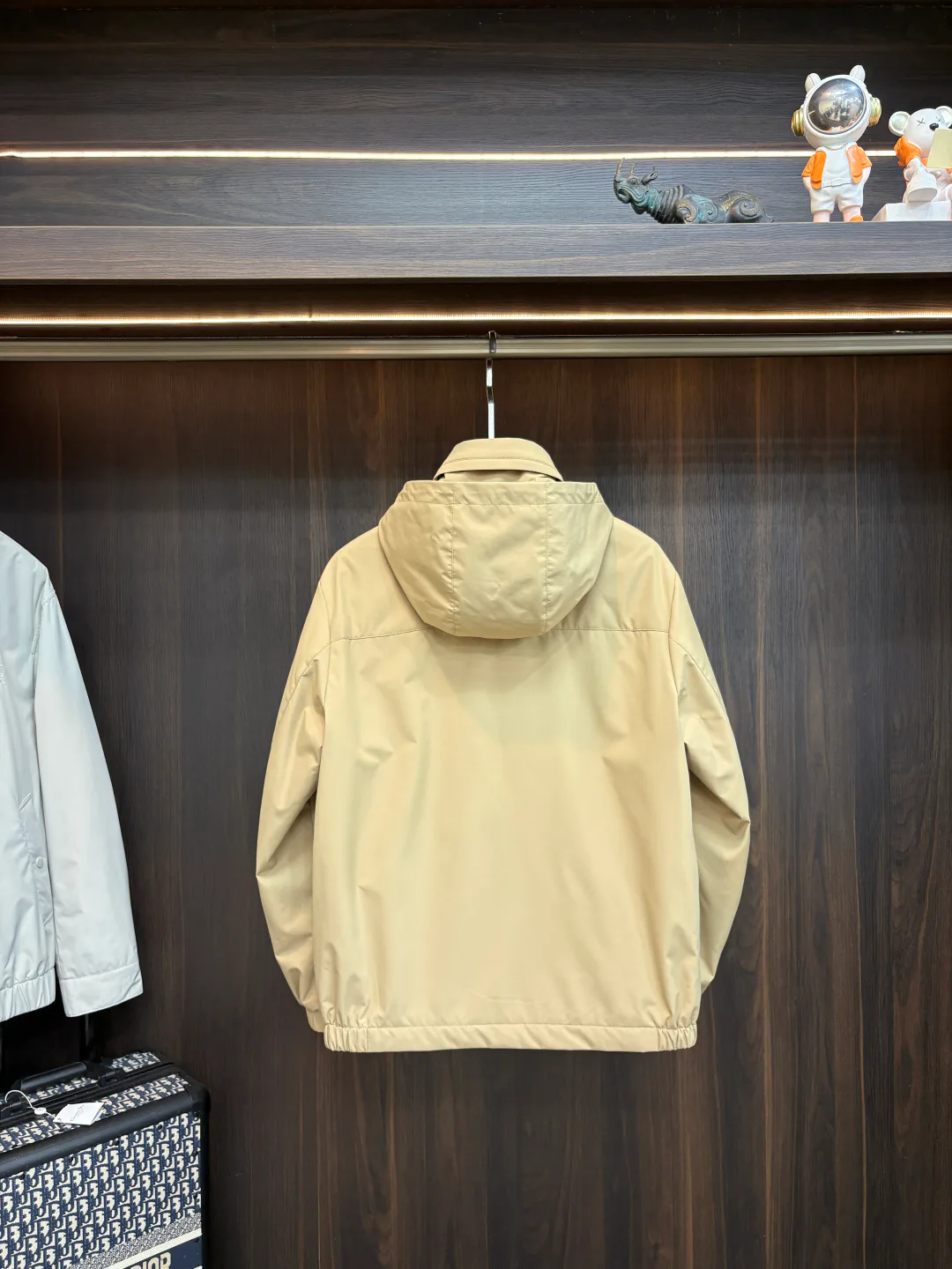 Women's Jackets And Down Jackets BURBERRY 18157293