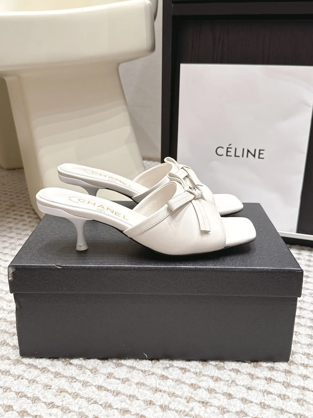 Women's Open-Toe Sandals CHANEL 17421374