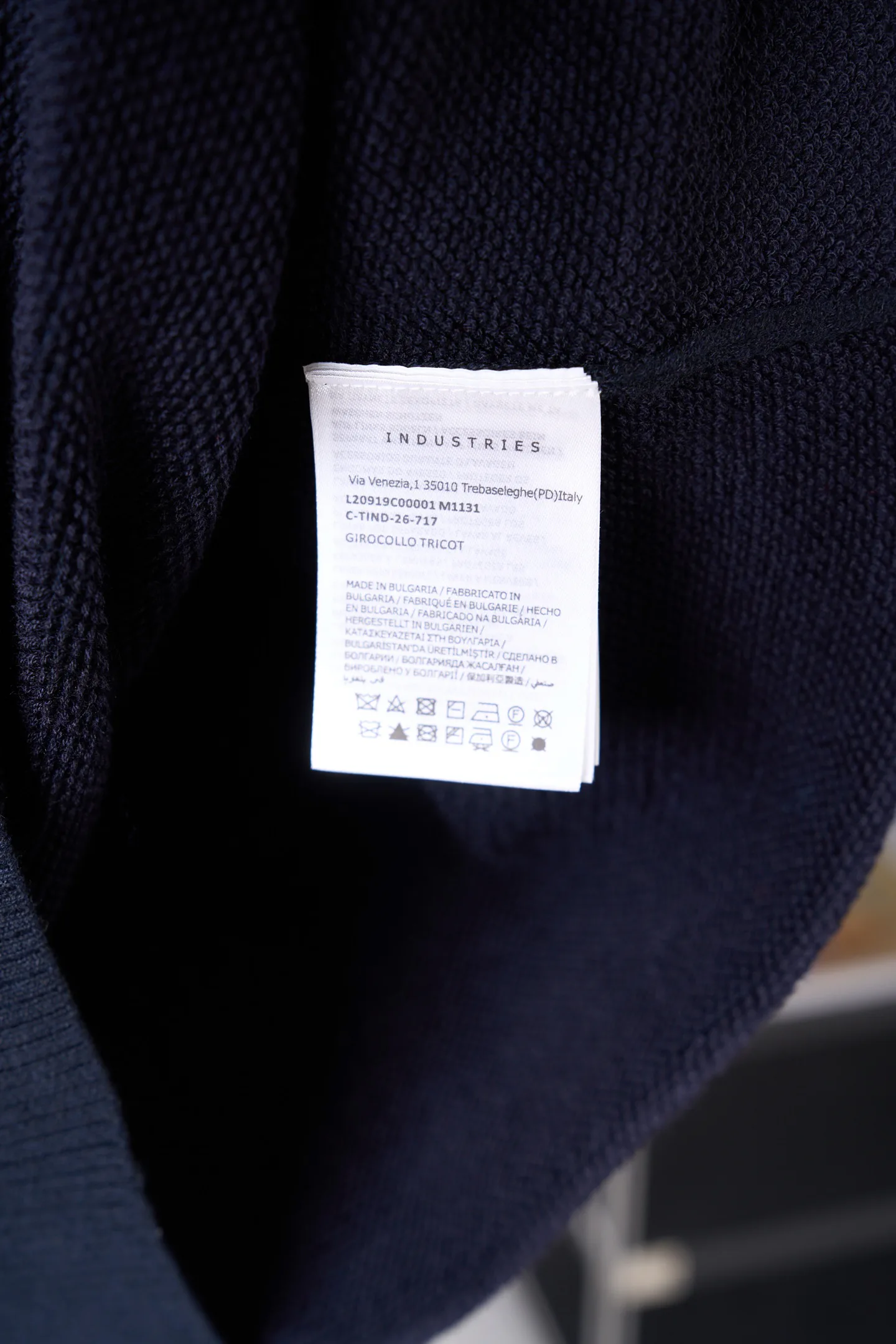 Men's Jumpers And Sweaters MONCLER 18178907