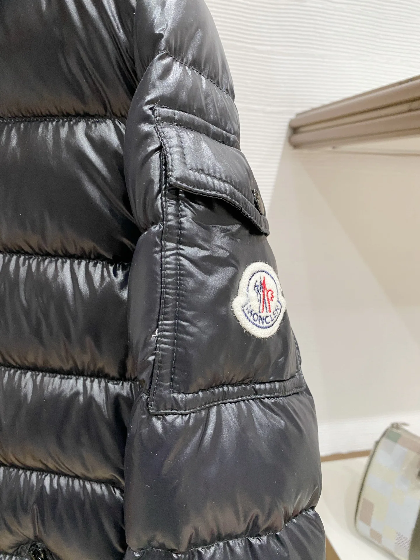 Women's Jackets And Down Jackets MONCLER 17896860