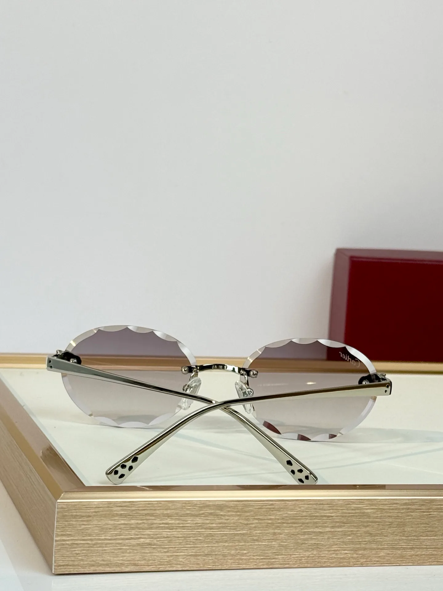 Glasses CARTIER 18060062
