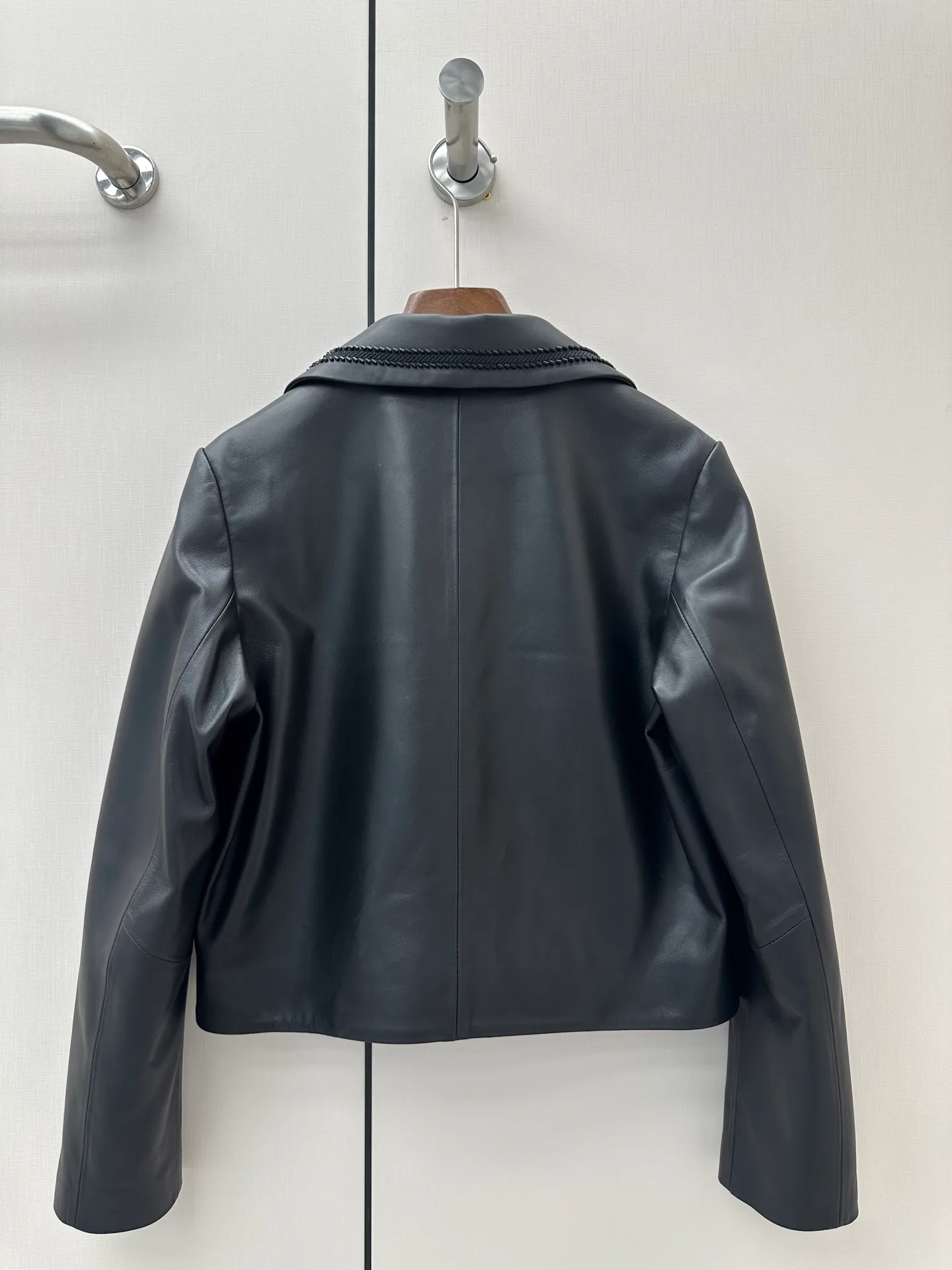 Women's Leather Jackets And Sheepskin Coats HERMES 17885313