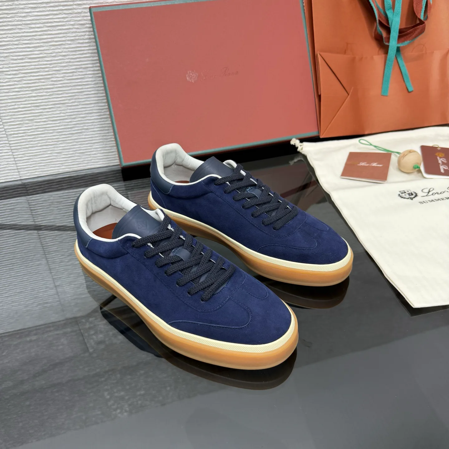 Women's Sneakers LORO PIANA 17955584