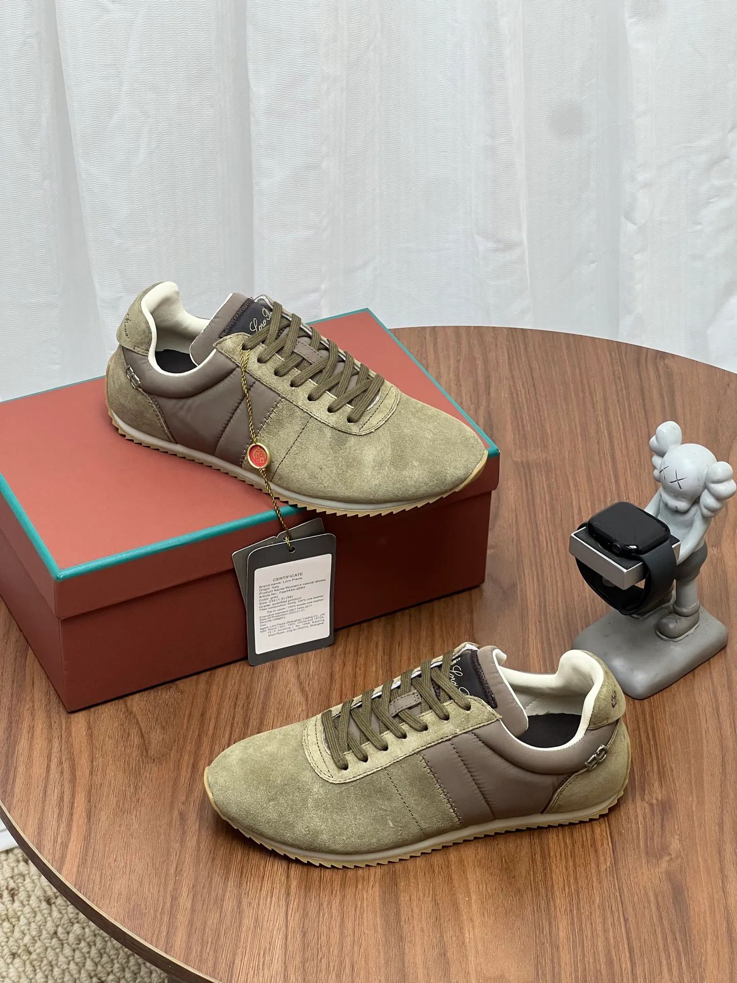 Women's Sneakers LORO PIANA 17787097