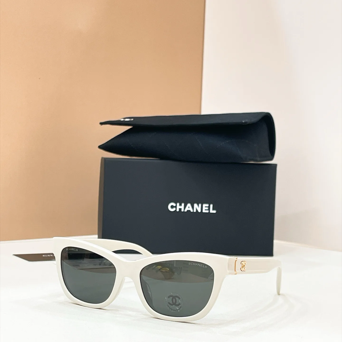 Glasses CHANEL 17992512