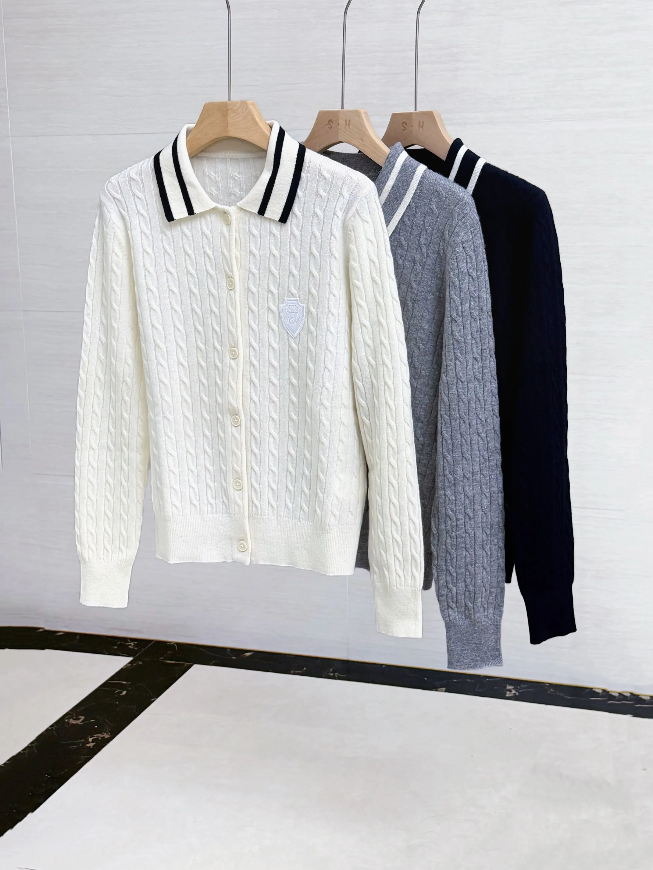 Women's Jumpers And Sweaters BRUNELLO CUCINELLI 17817202