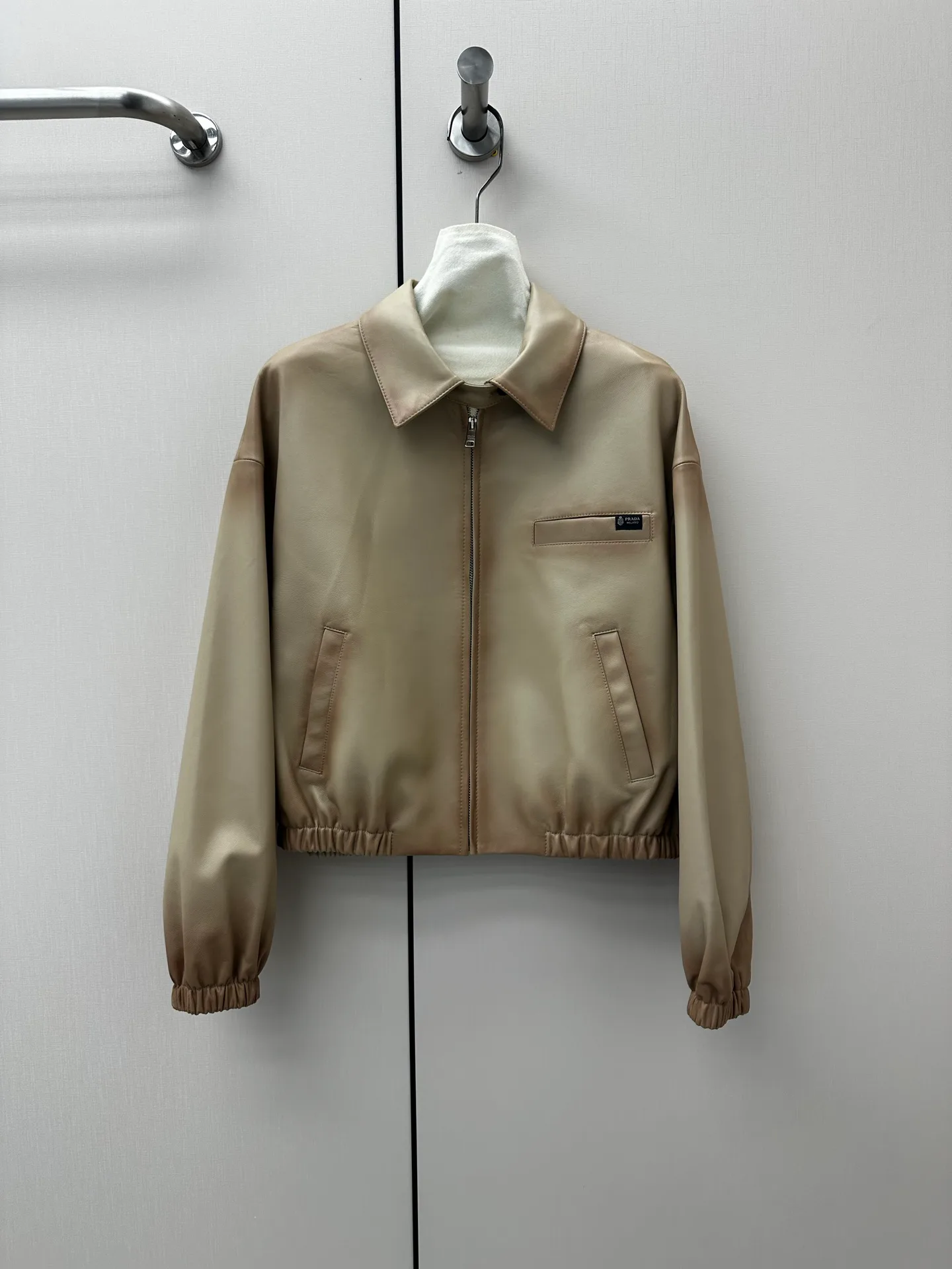 Women's Leather Jackets And Sheepskin Coats PRADA 16984557