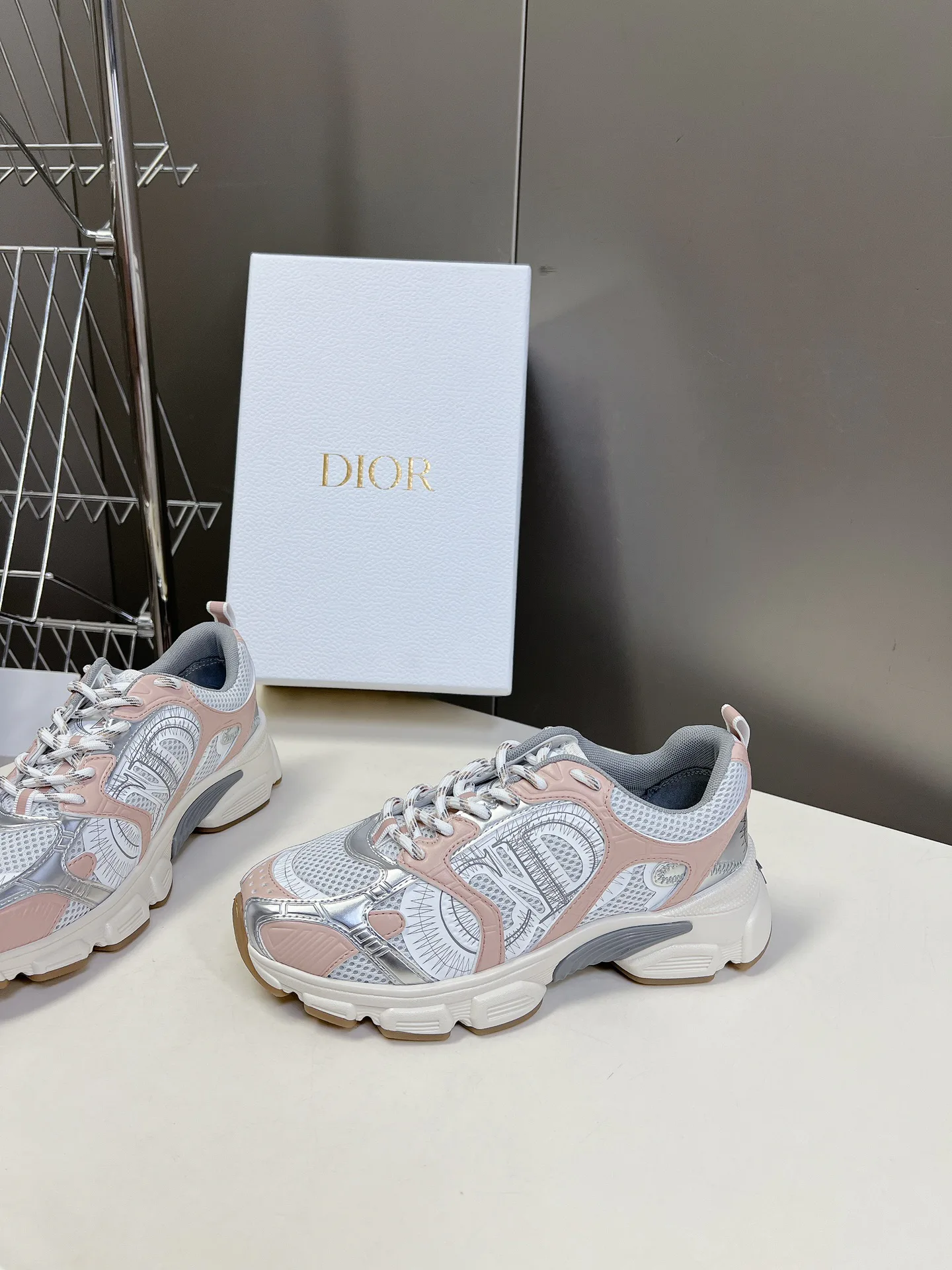 Women's Sneakers CHRISTIAN DIOR 17978175