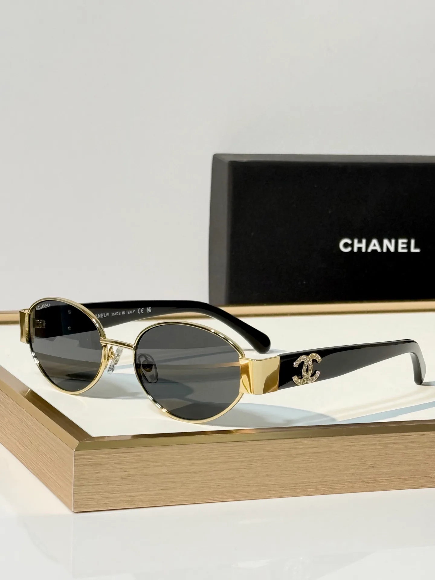 Glasses CHANEL 18117585