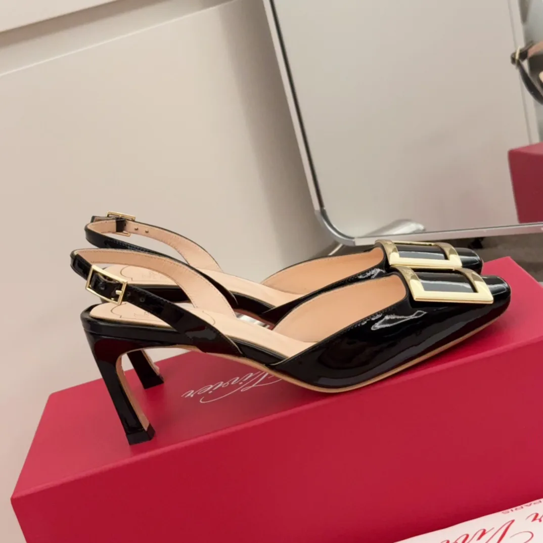 Women's Heels ROGER VIVIER 17550700