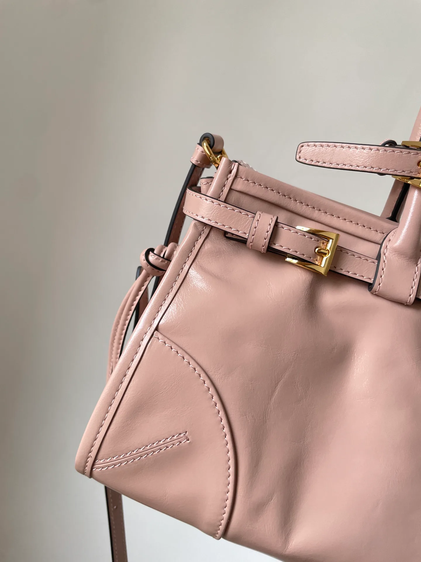 Women's Classic Handbags PRADA 17932651
