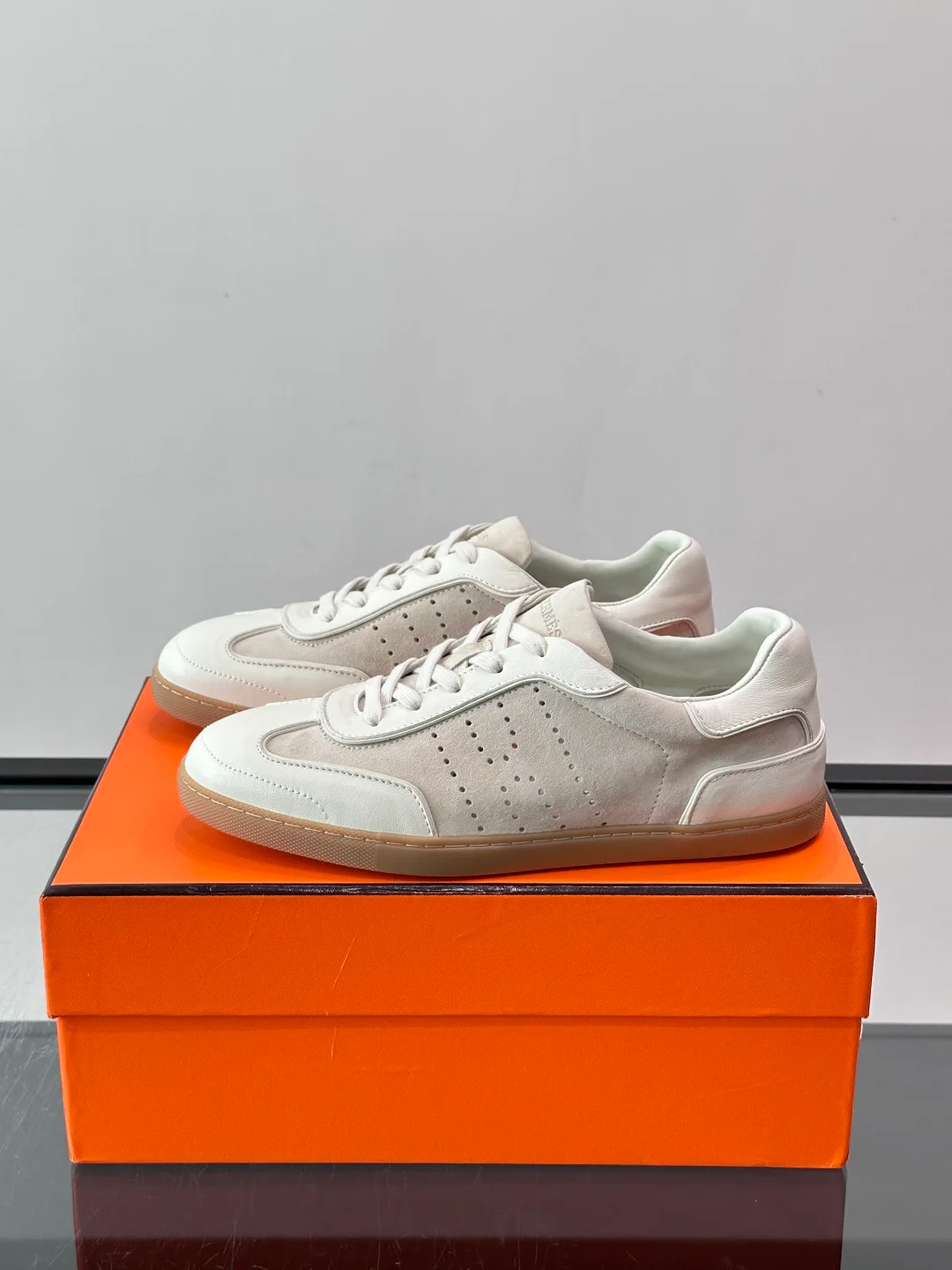 Men's Sneakers HERMES 18102687