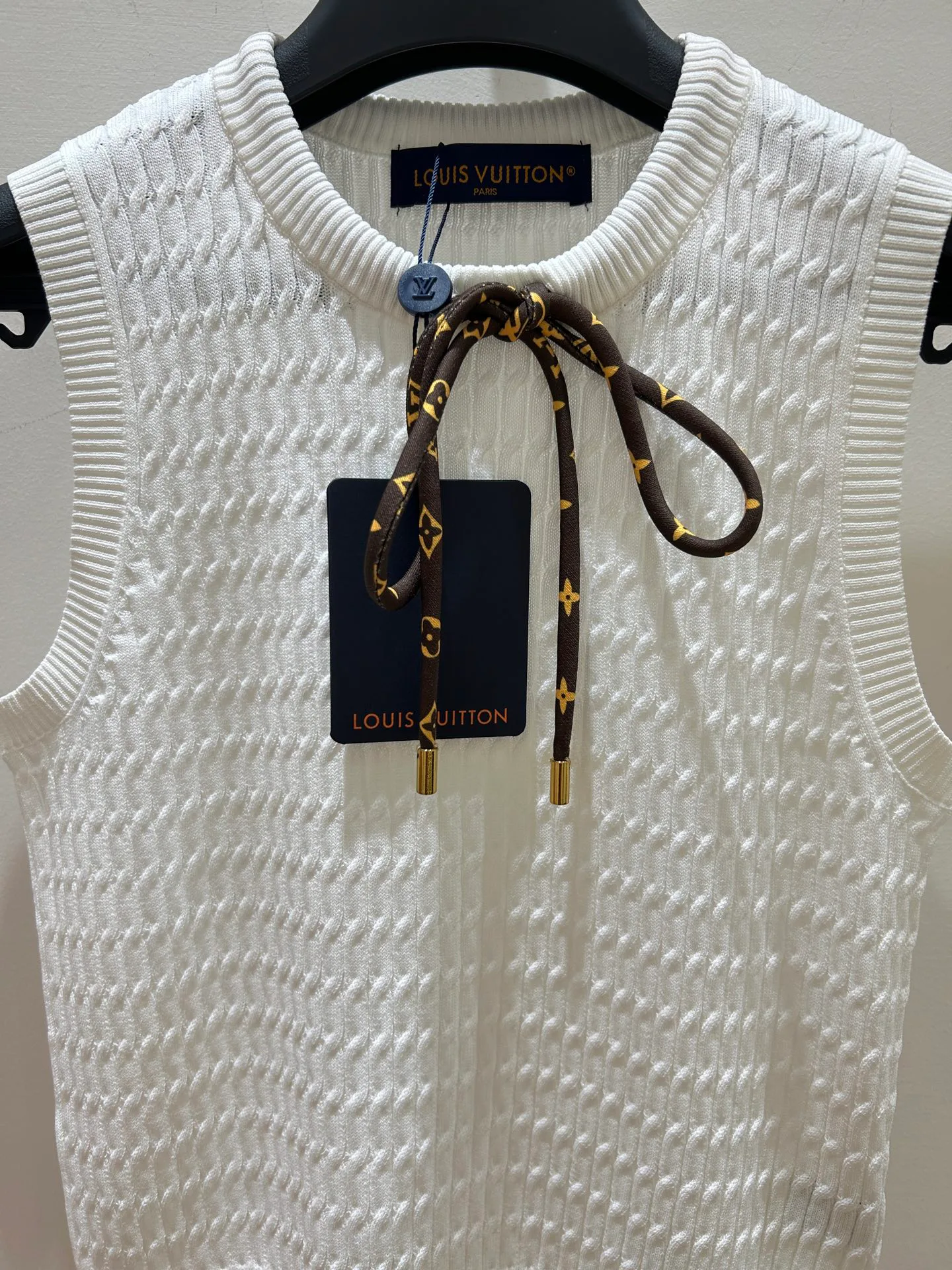 Women's Vests LOUIS VUITTON 18096665