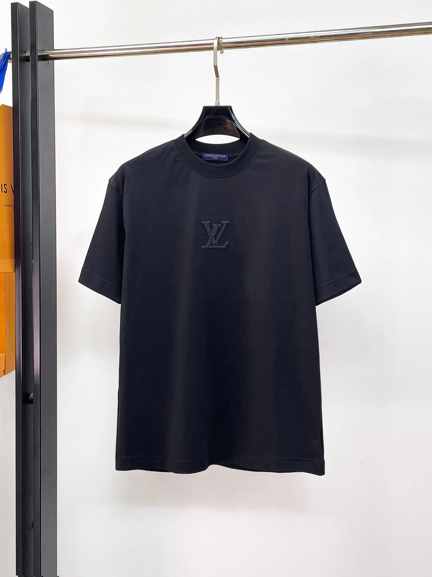 Men's T-Shirts LOUIS VUITTON 17967457
