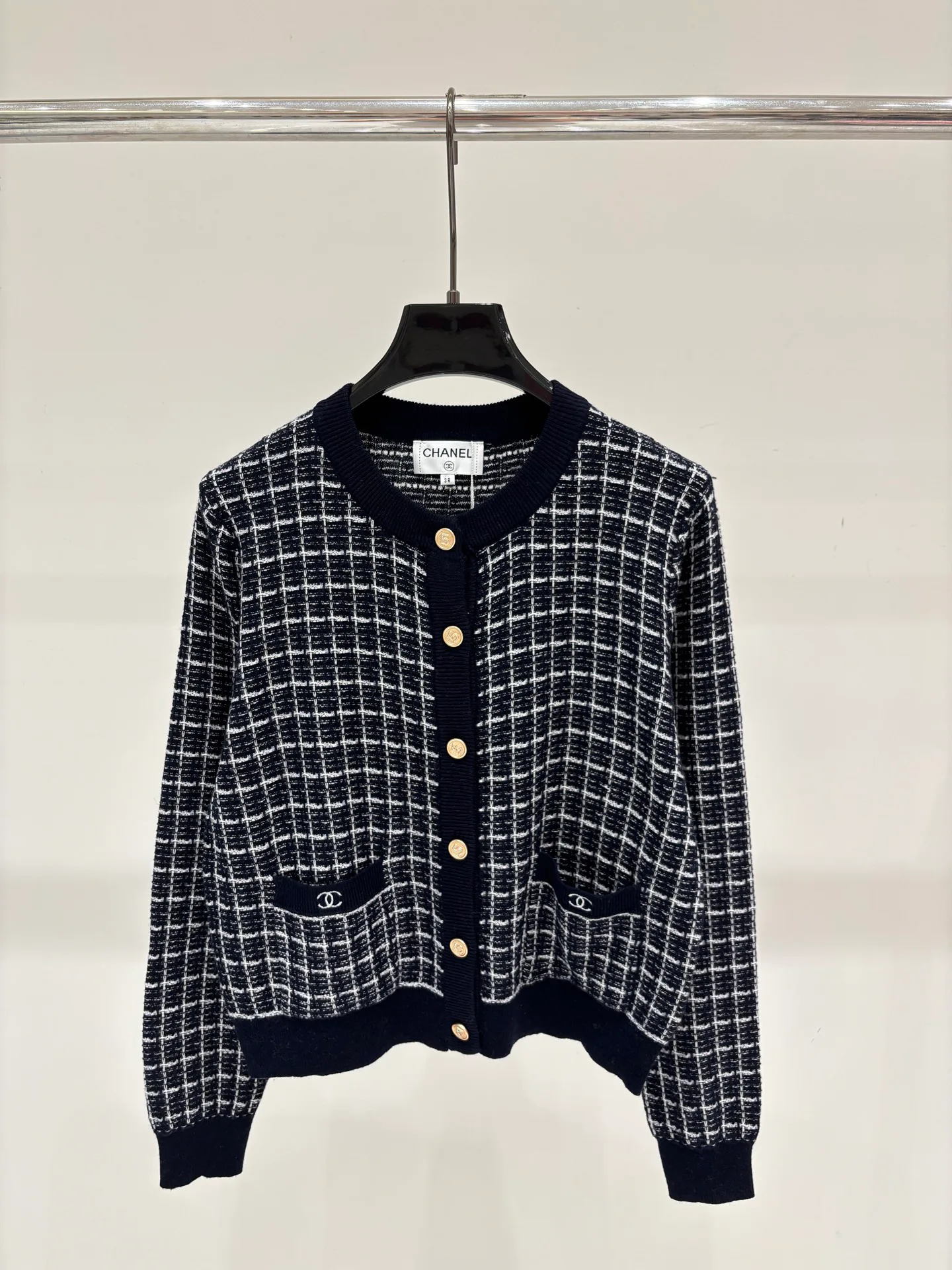 Women's Jumpers And Sweaters CHANEL 18032232