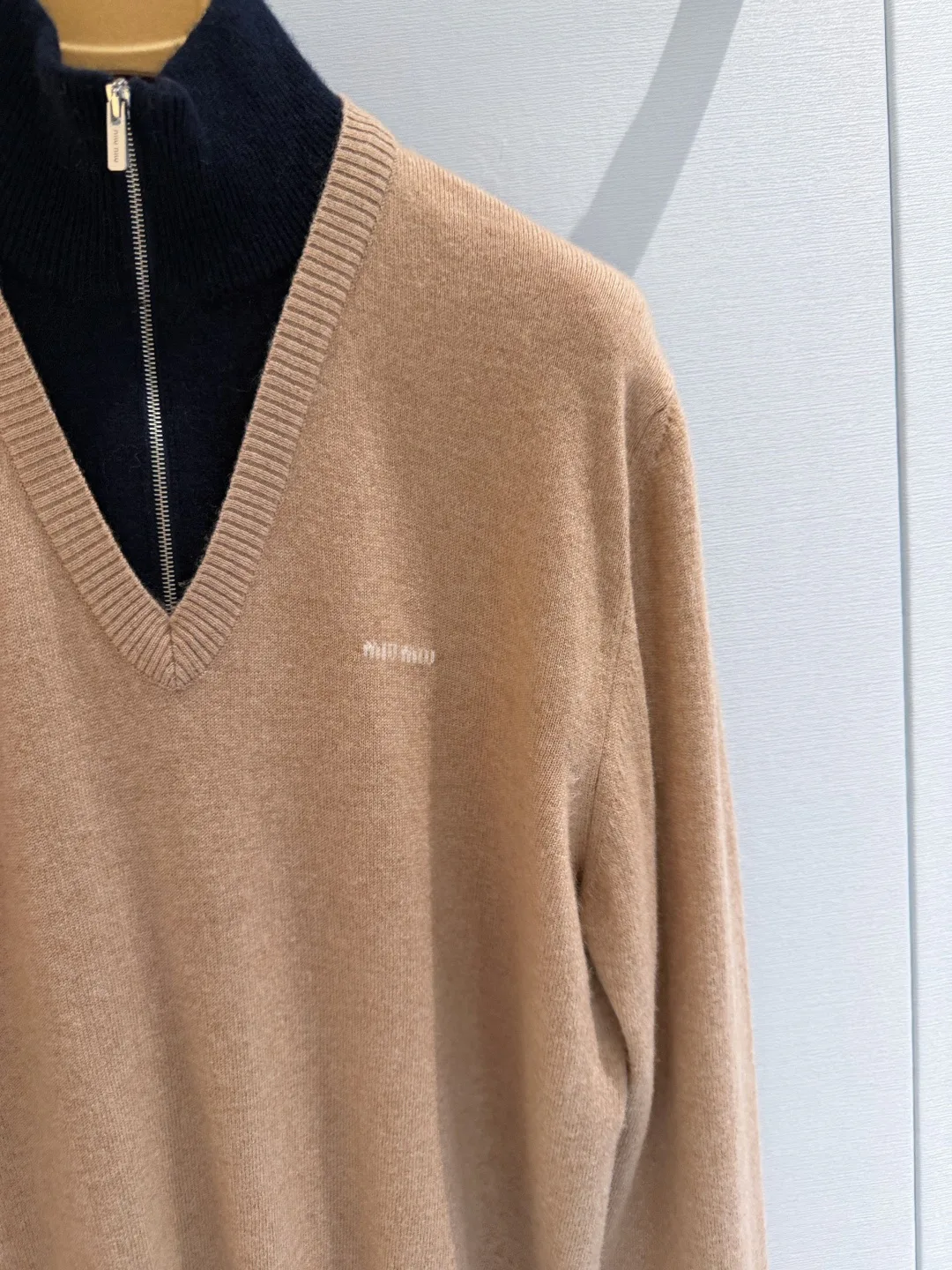 Women's Jumpers And Sweaters MIU MIU 18050200