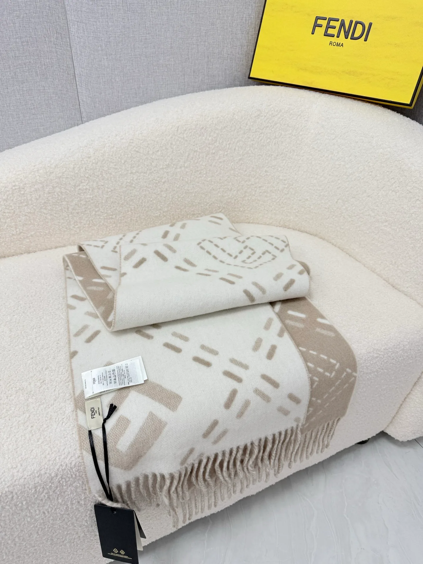Scarves FENDI 18003368