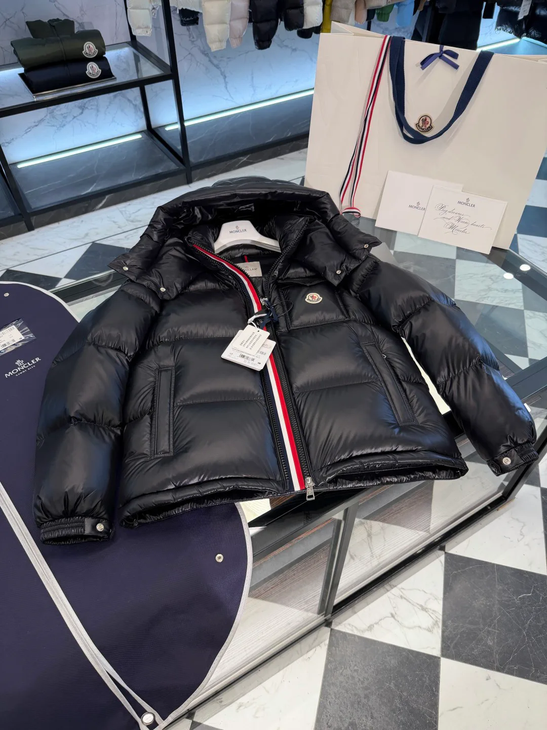 Men's Jackets And Down Jackets MONCLER 18007595