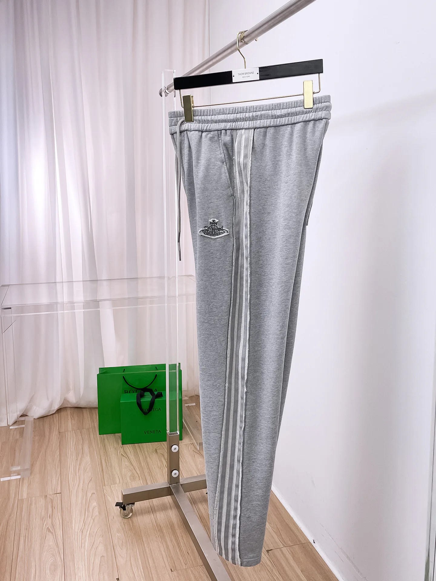Men's Trousers VIVIENNE WESTWOOD 18399419
