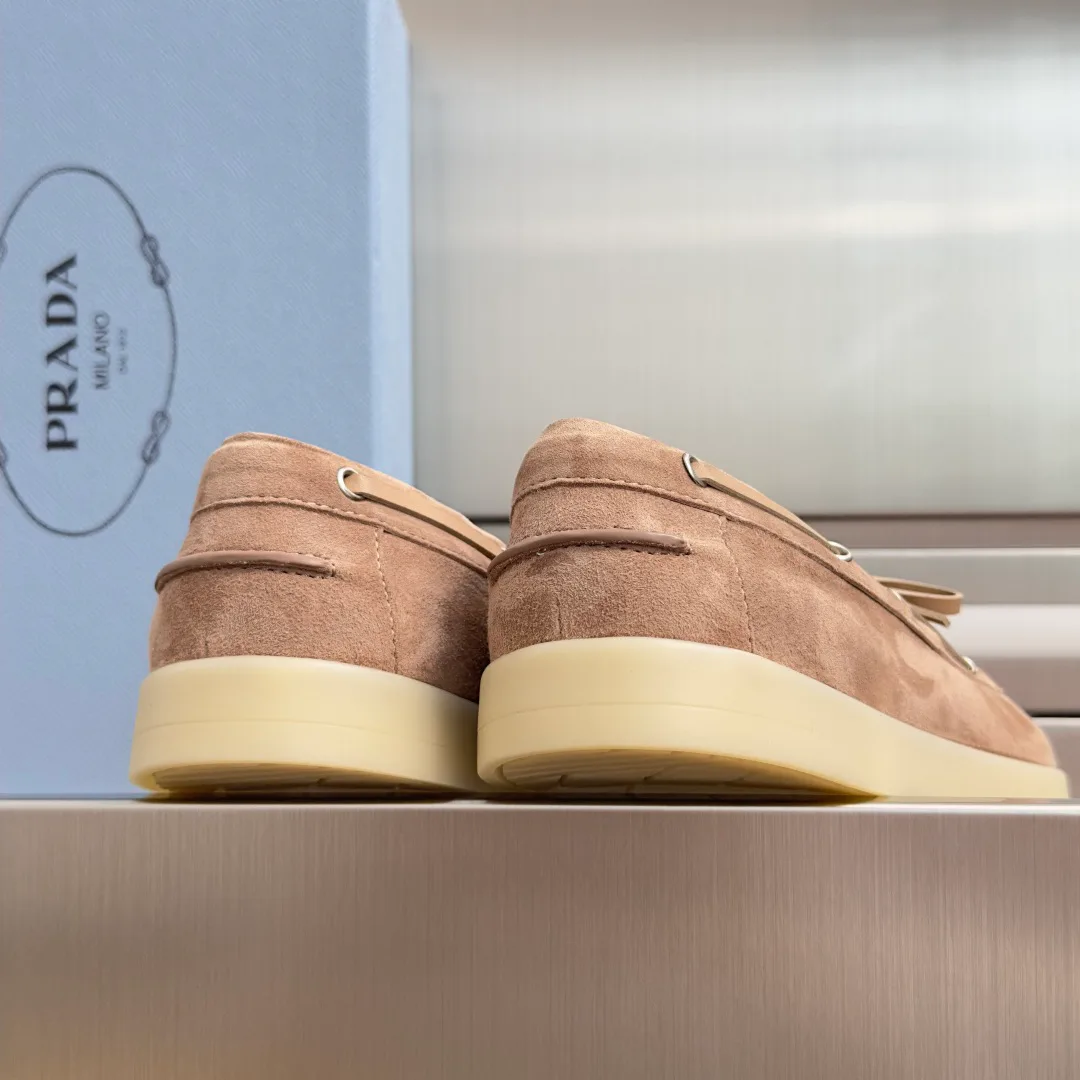 Women's Loafers And Moccasins PRADA 18505179