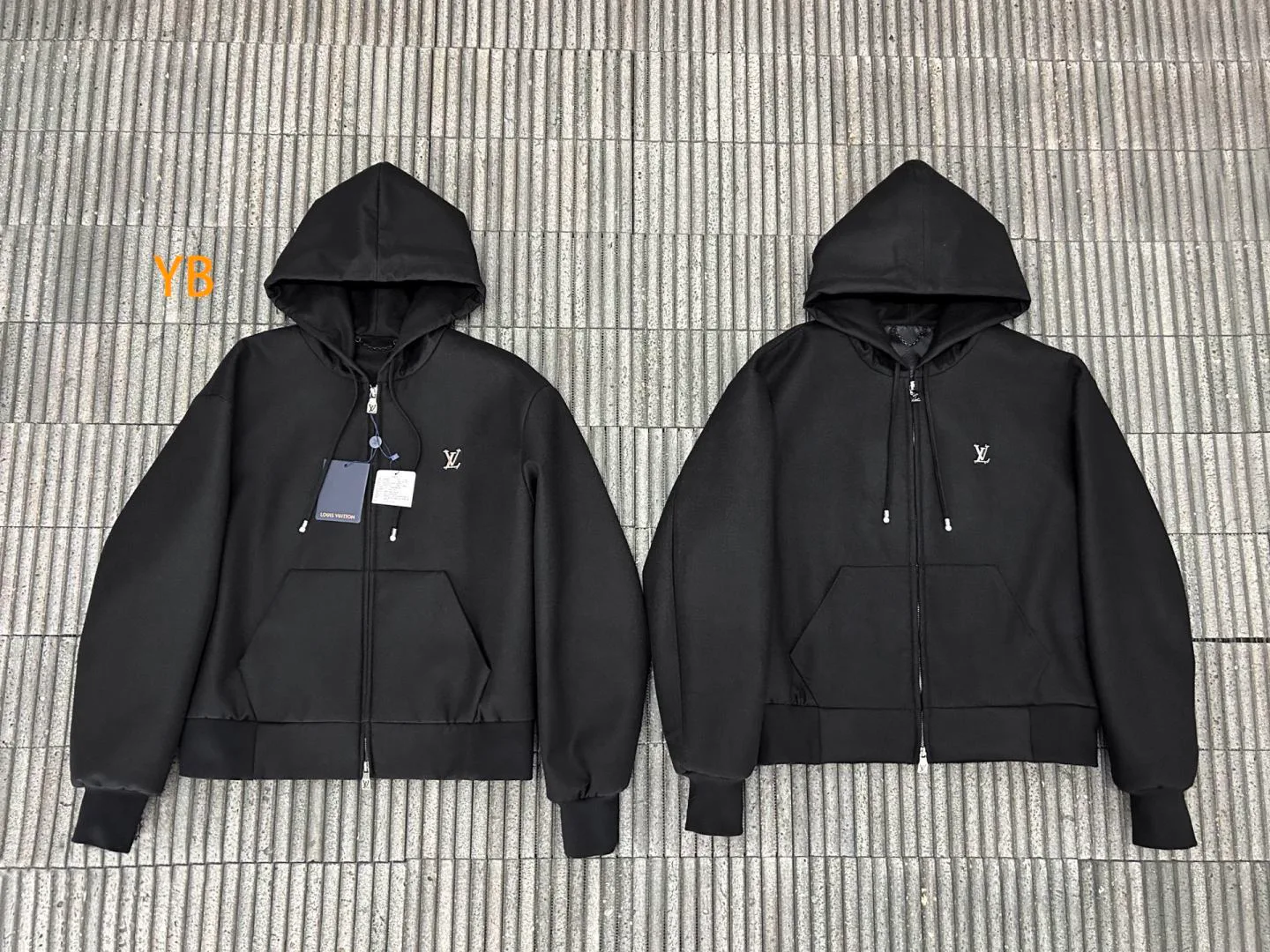 Men's Jackets And Down Jackets LOUIS VUITTON 17480623
