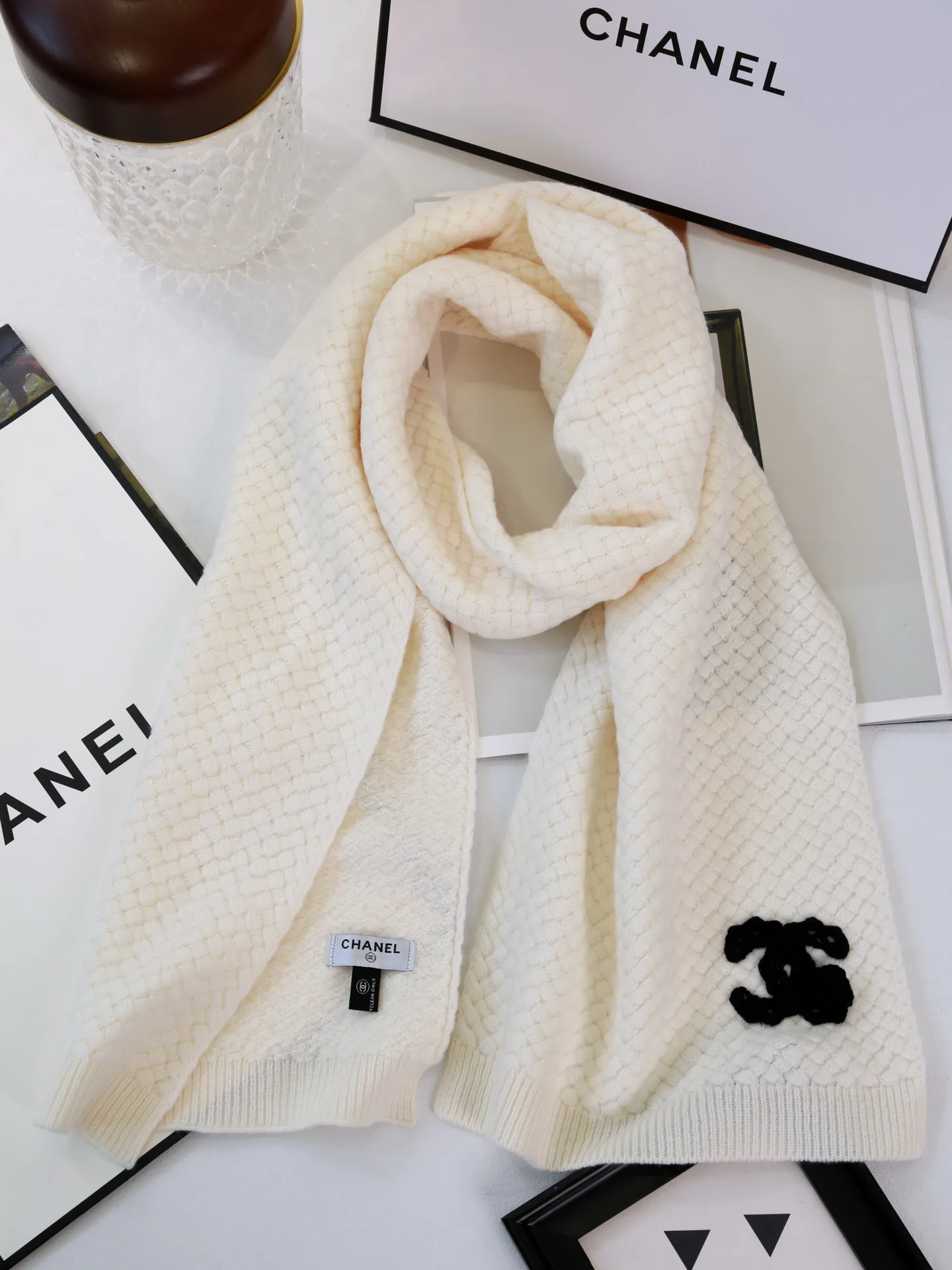 Scarves CHANEL 18427047