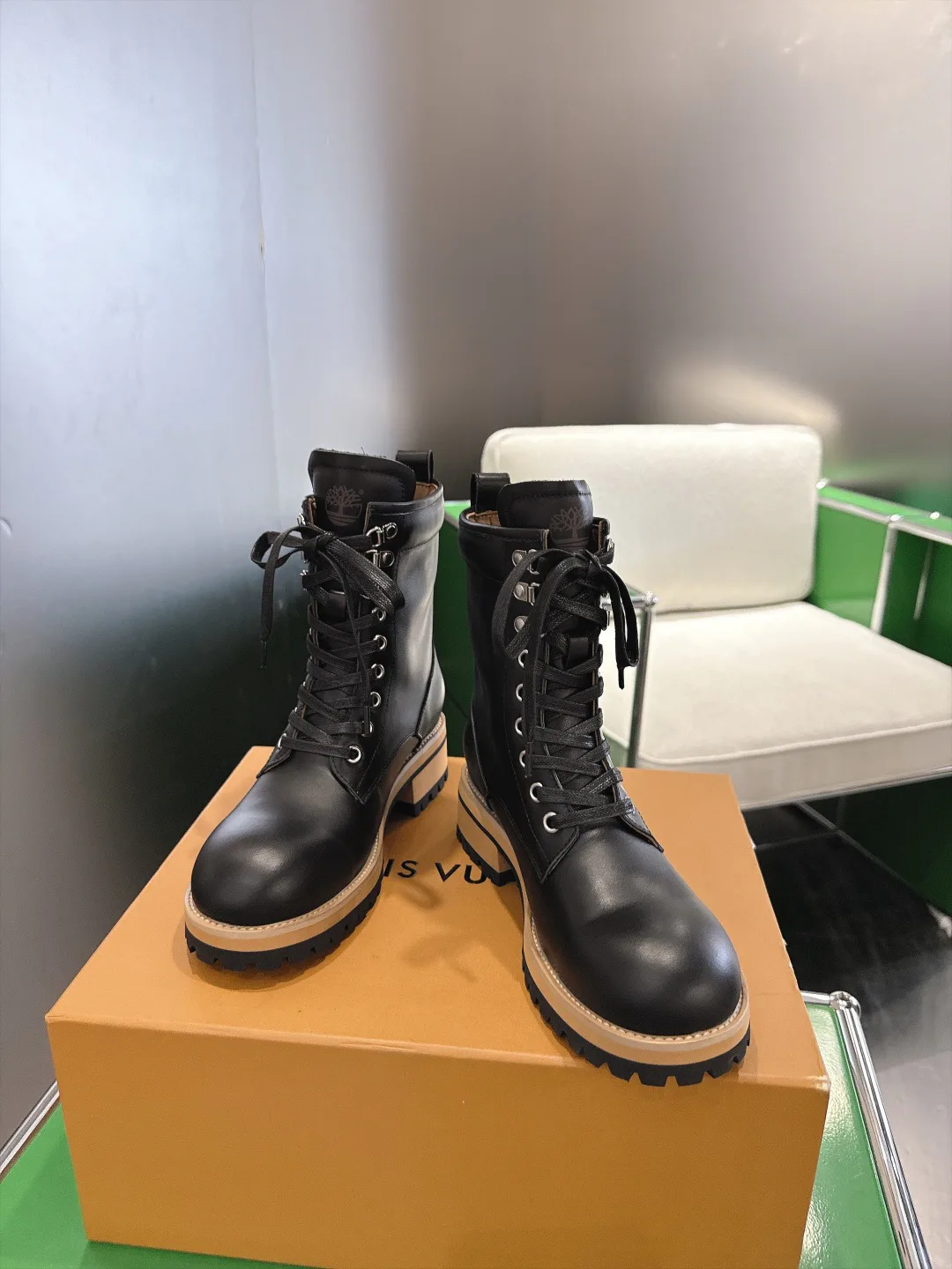 Women's Ankle Boots LOUIS VUITTON 18053352
