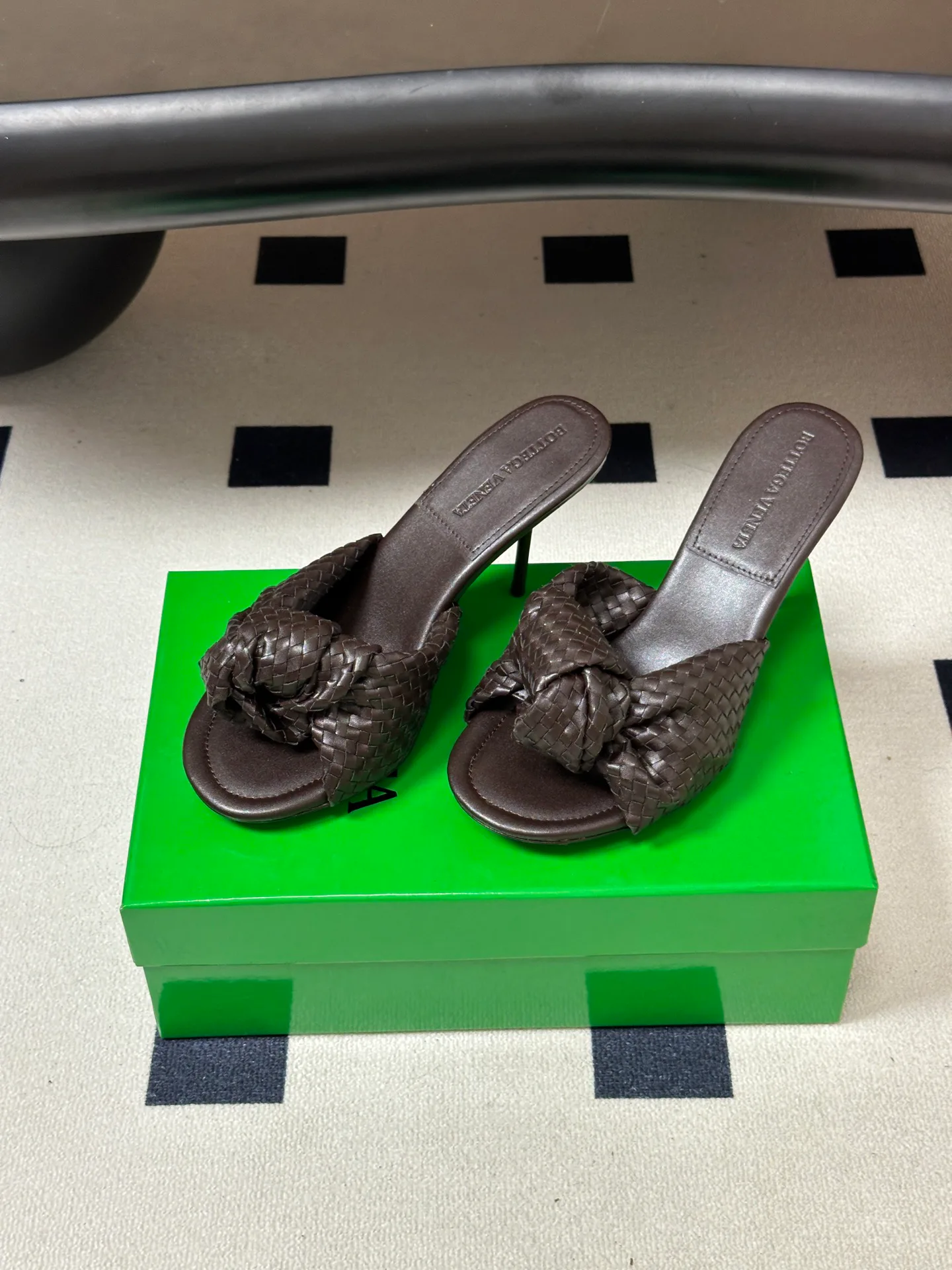 Women's Mules And Clogs BOTTEGA VENETA 17480733
