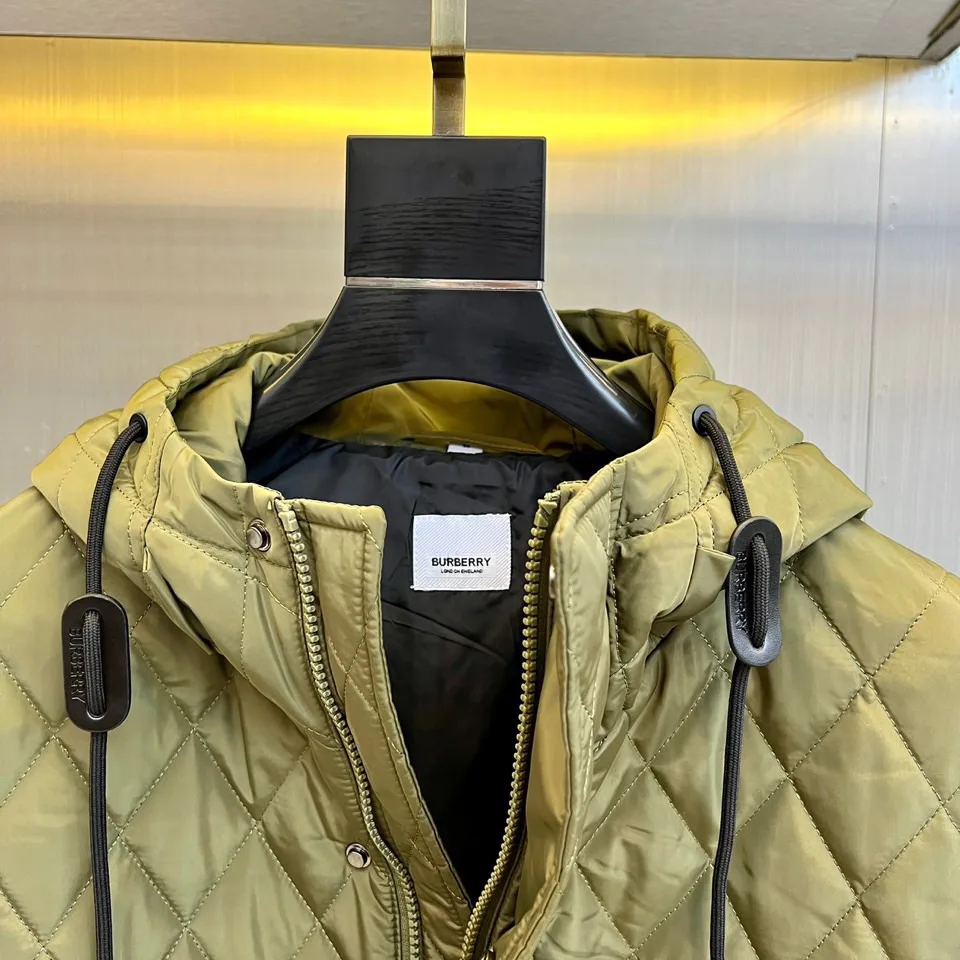Men's Jackets And Down Jackets BURBERRY 18416828