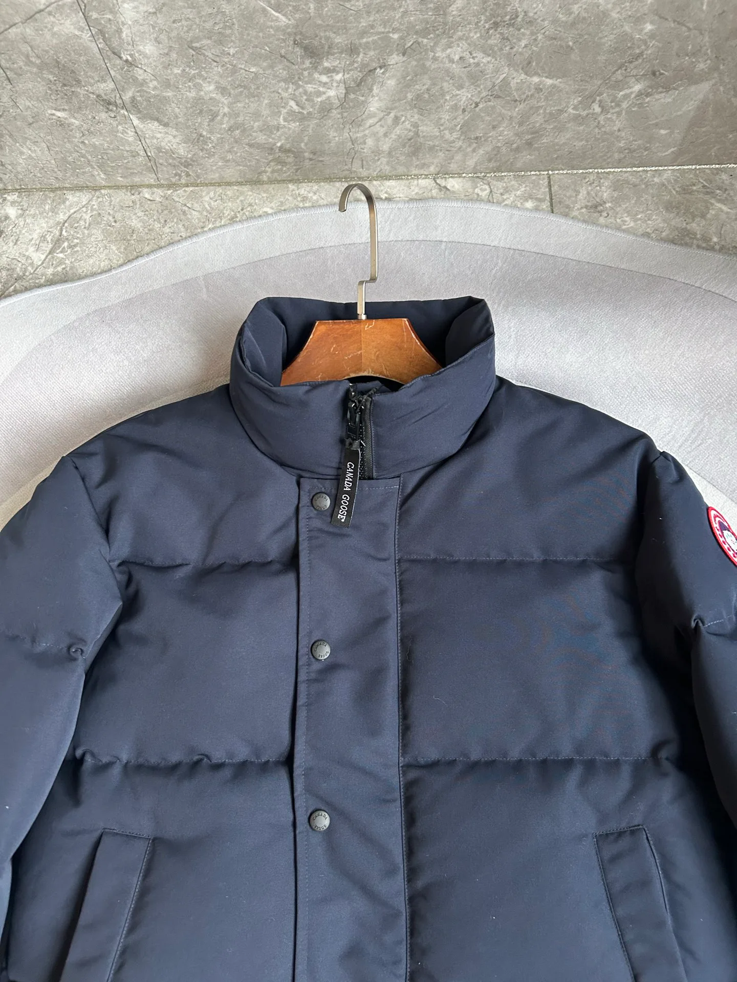Men's Jackets And Down Jackets CANADA GOOSE 18129807