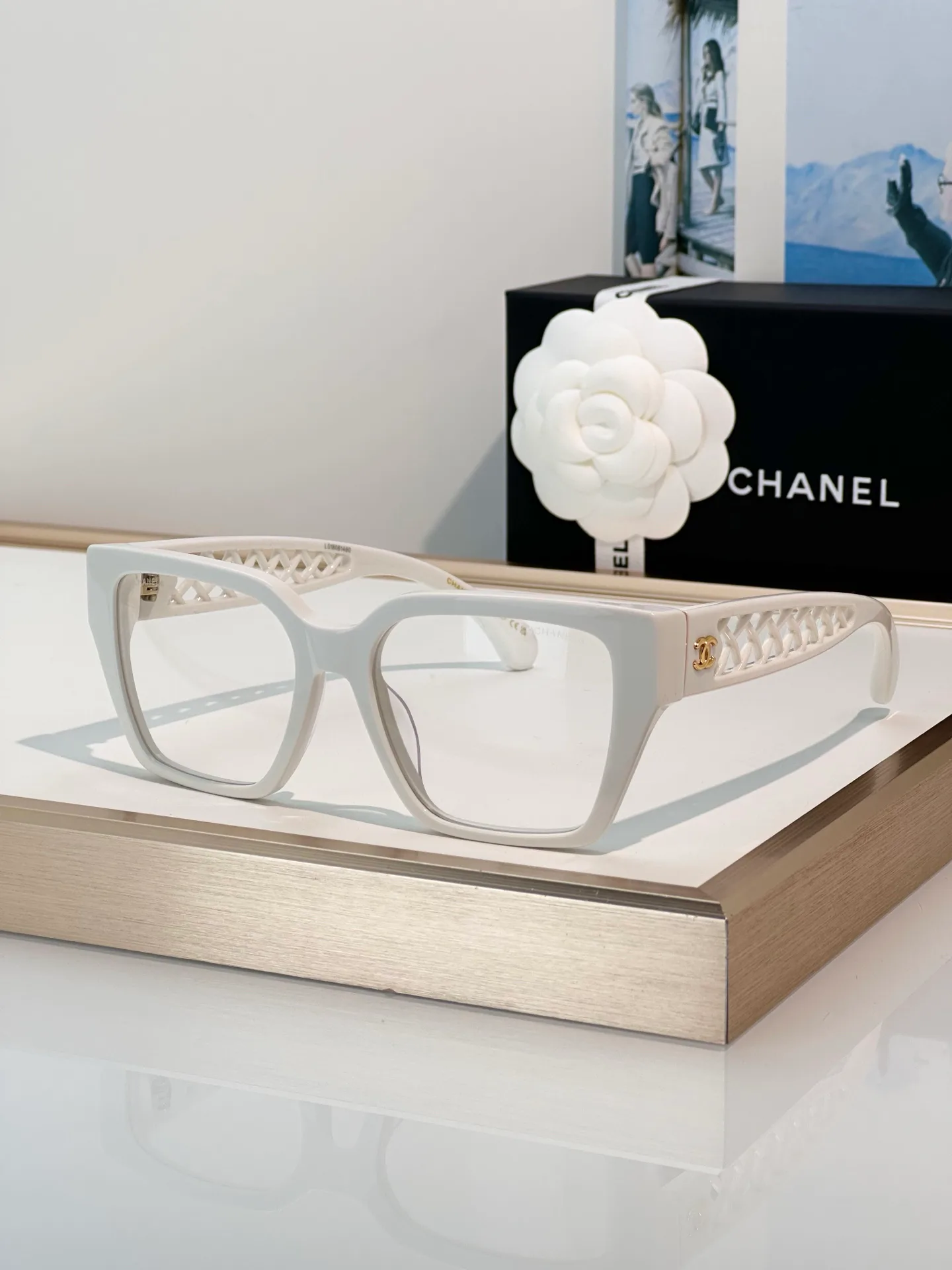 Glasses CHANEL 17649704