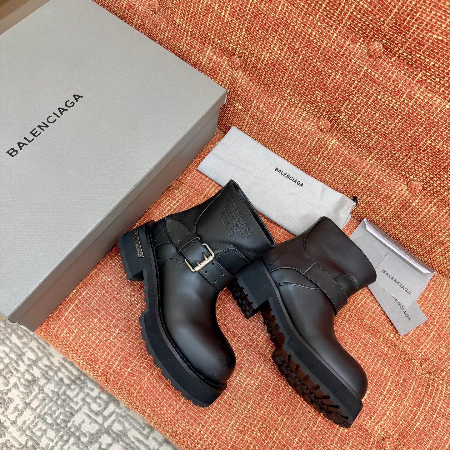 Women's Ankle Boots BALENCIAGA 18006311