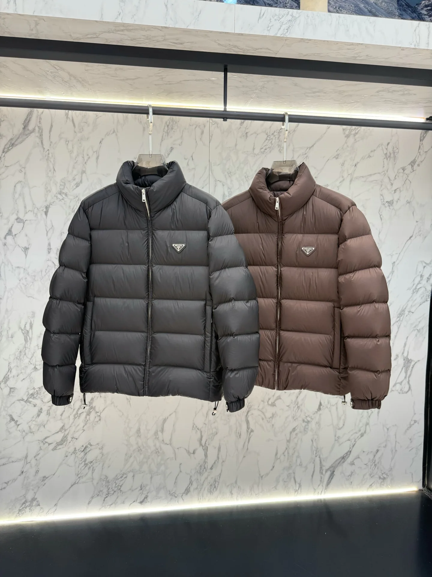 Women's Jackets And Down Jackets PRADA 18023890