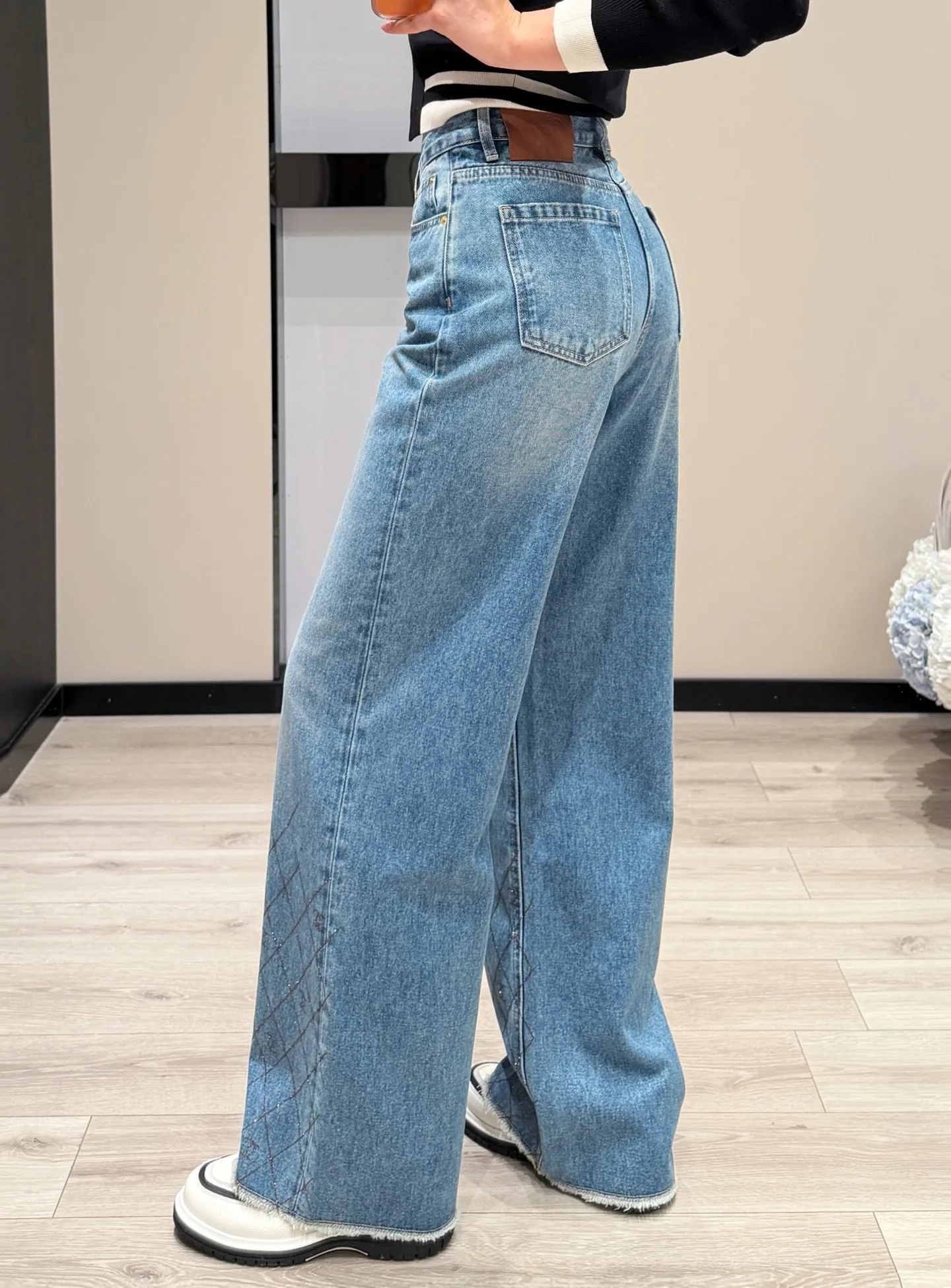 Women's Jeans CHANEL 18375374