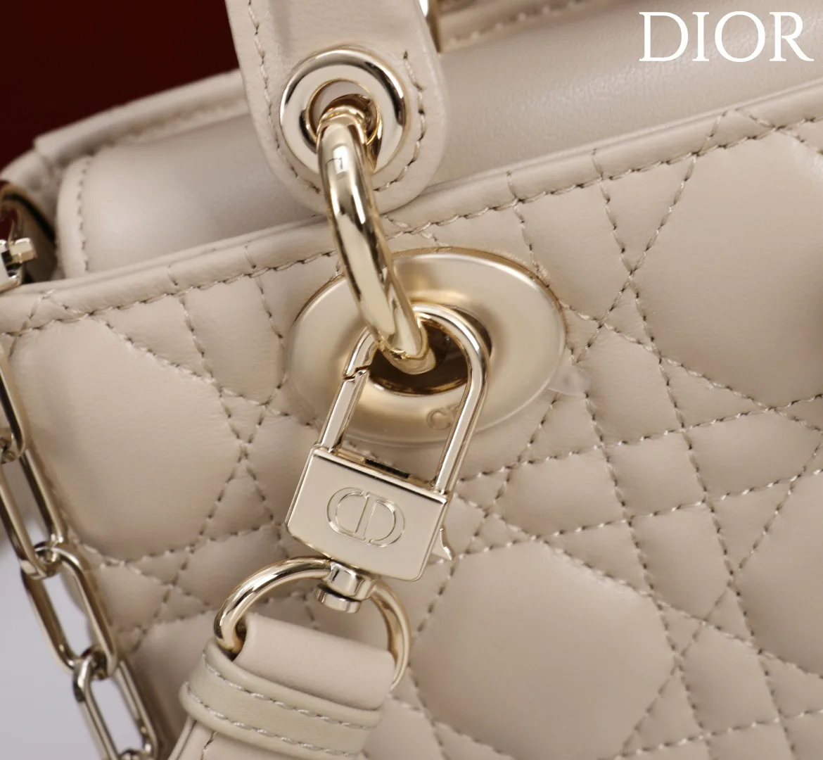 Women's Classic Handbags CHRISTIAN DIOR 18393049