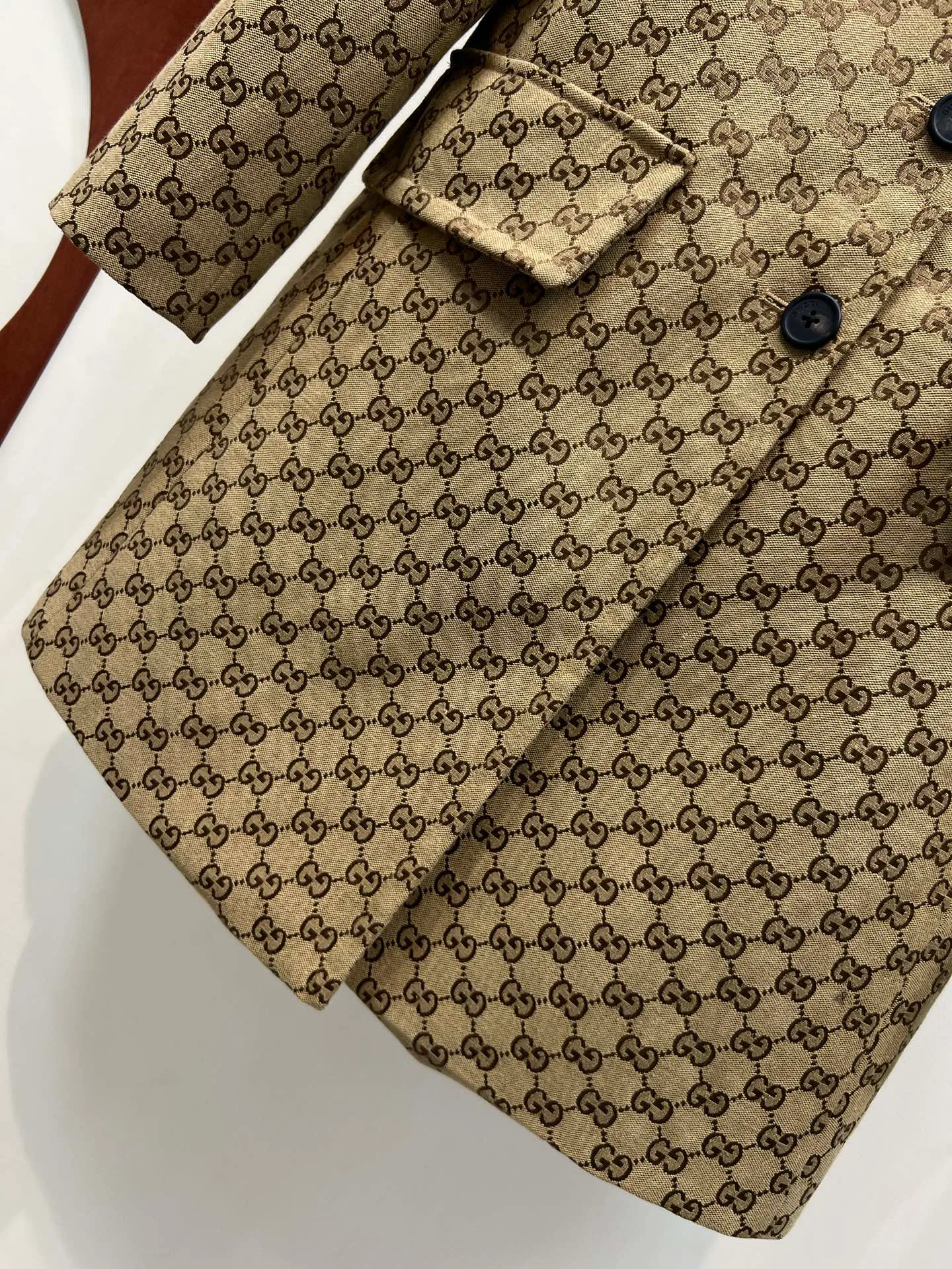 Women's Coats GUCCI 18407877